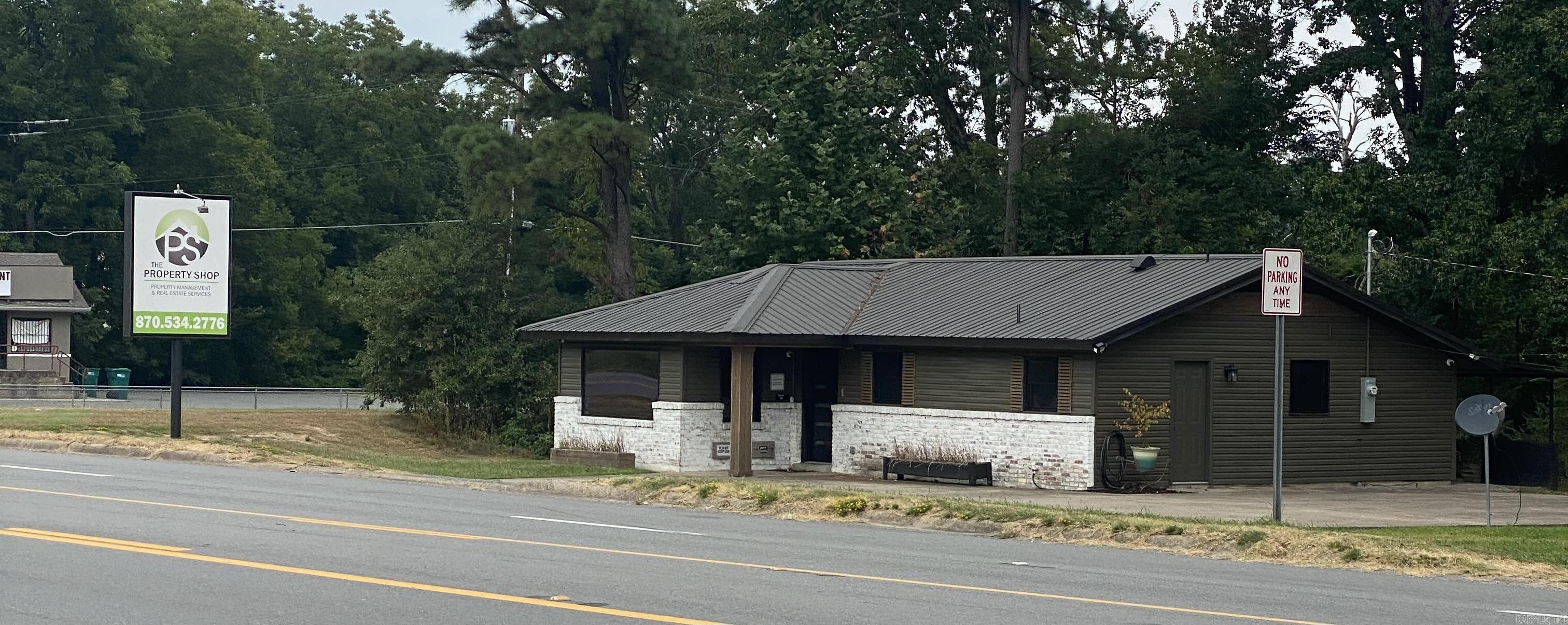 2201 S Olive  Pine Bluff, AR