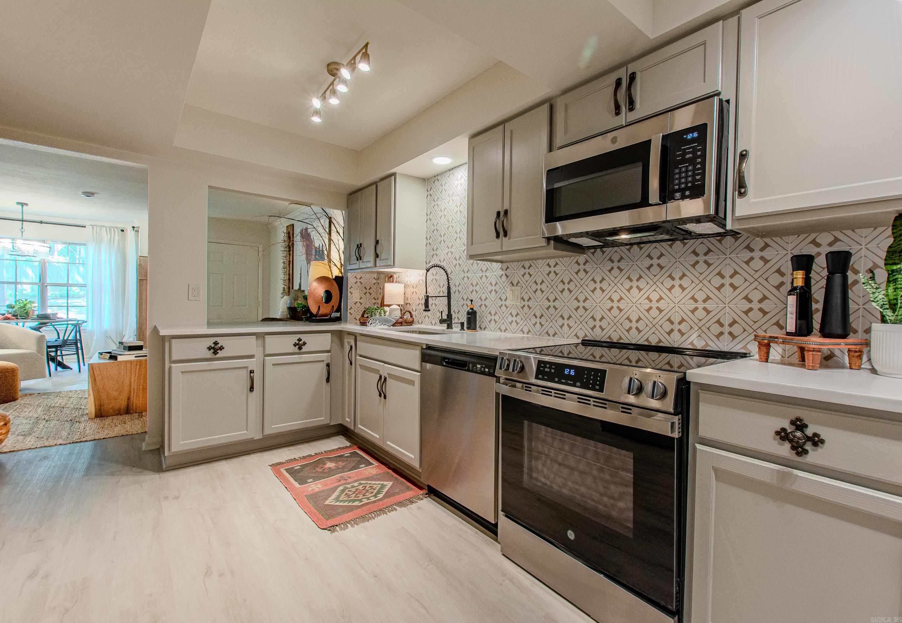 2221 Wentwood Valley Drive Little Rock, AR 72212