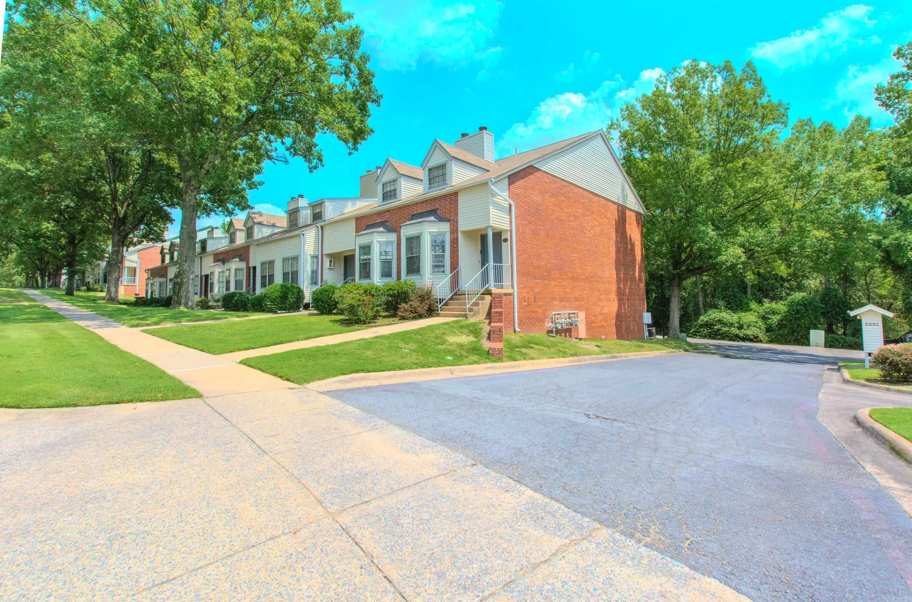 2221 Wentwood Valley Drive Little Rock, AR 72212