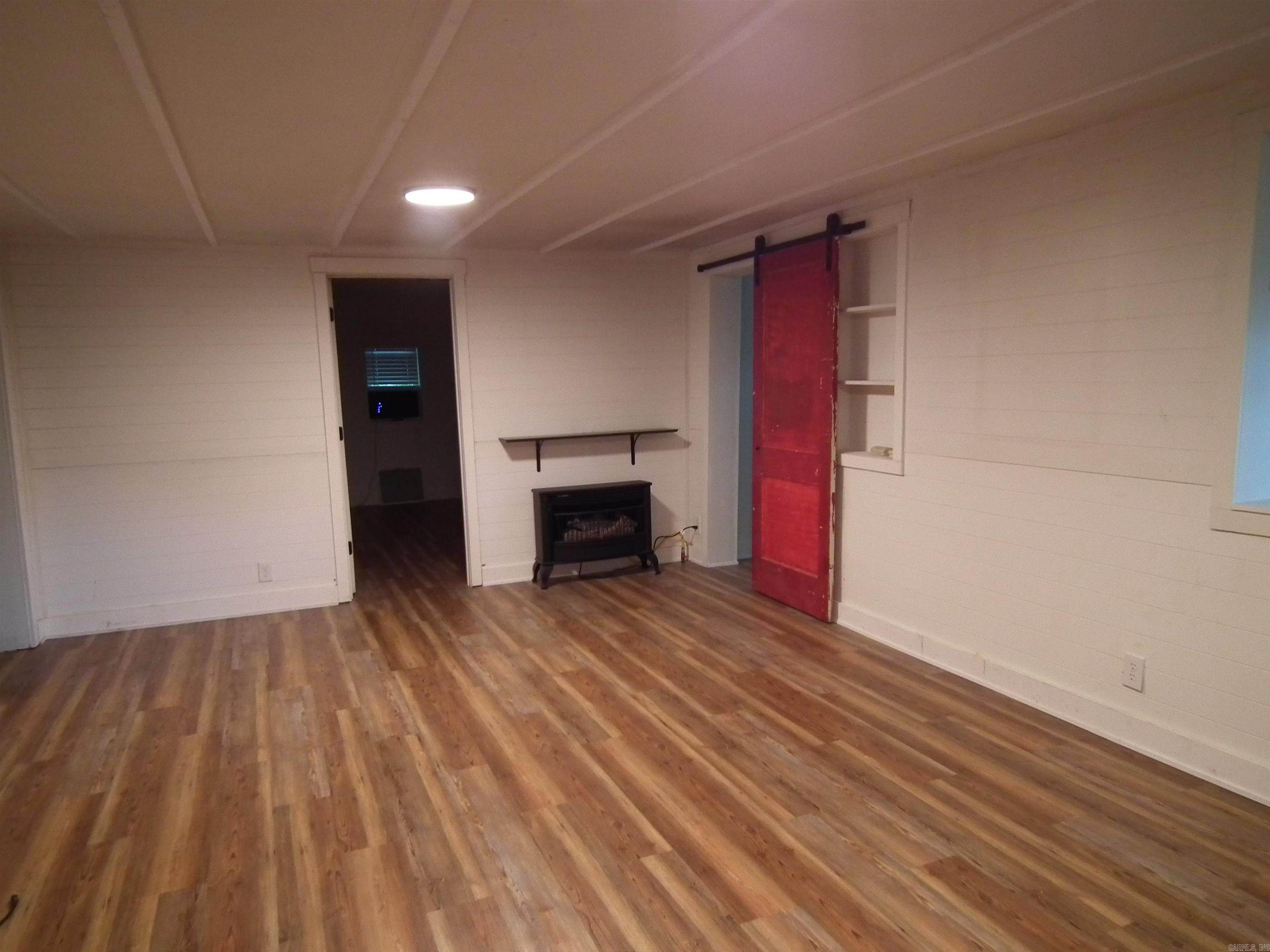 909 South  Heber Springs, AR