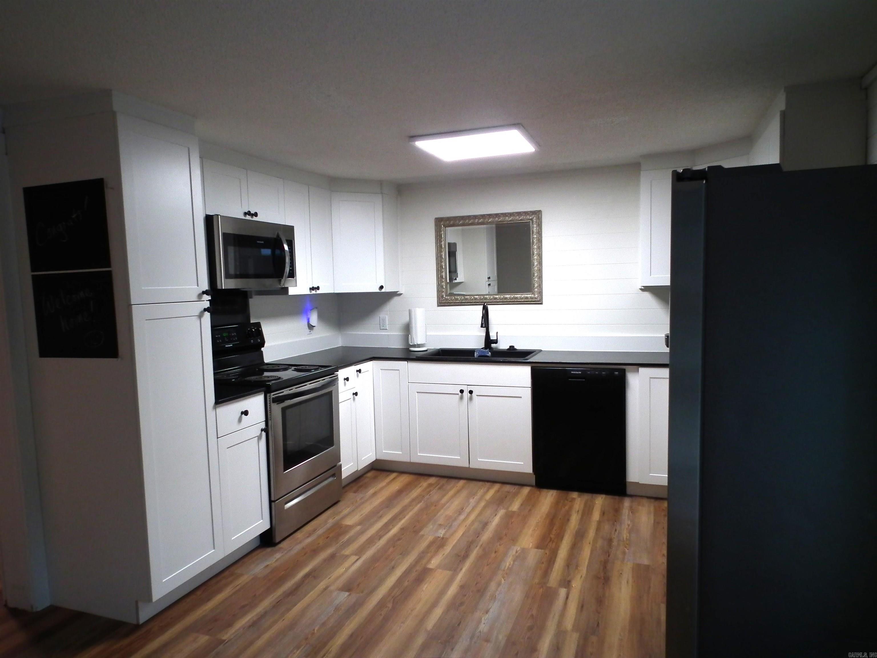 909 South  Heber Springs, AR