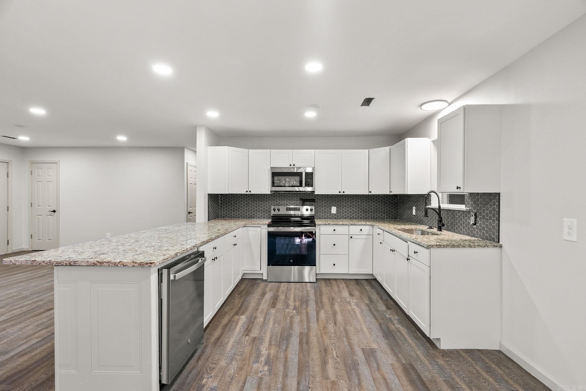 2412 S HWY 9 Perryville, AR 72126