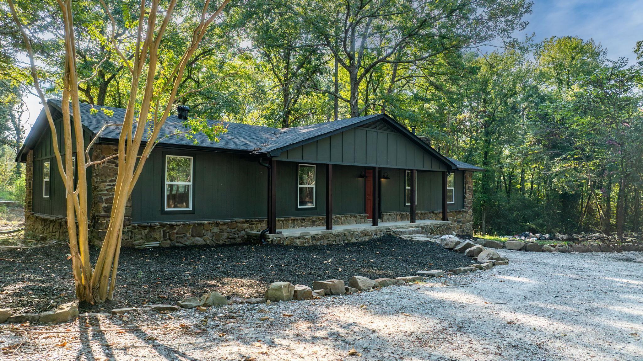 2412 S HWY 9 Perryville, AR 72126