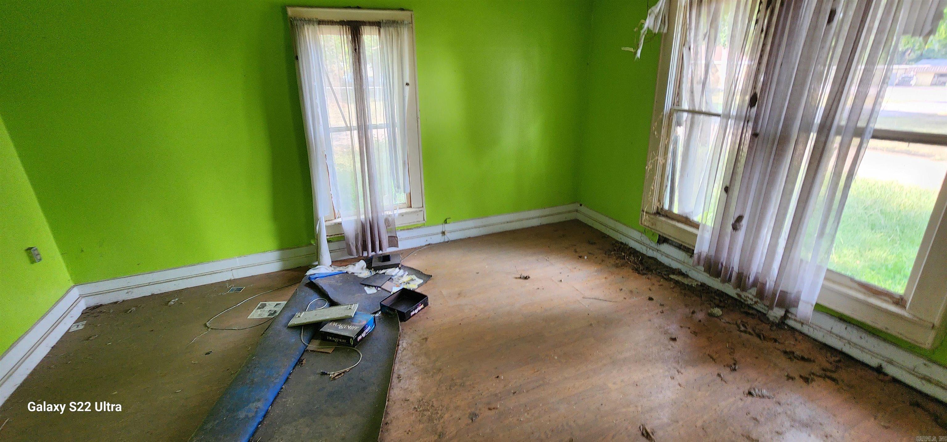 311 E Church Street Paris, AR 72855