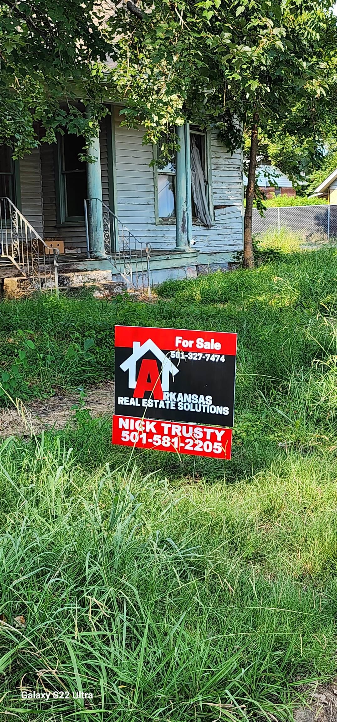 311 E Church Street Paris, AR 72855