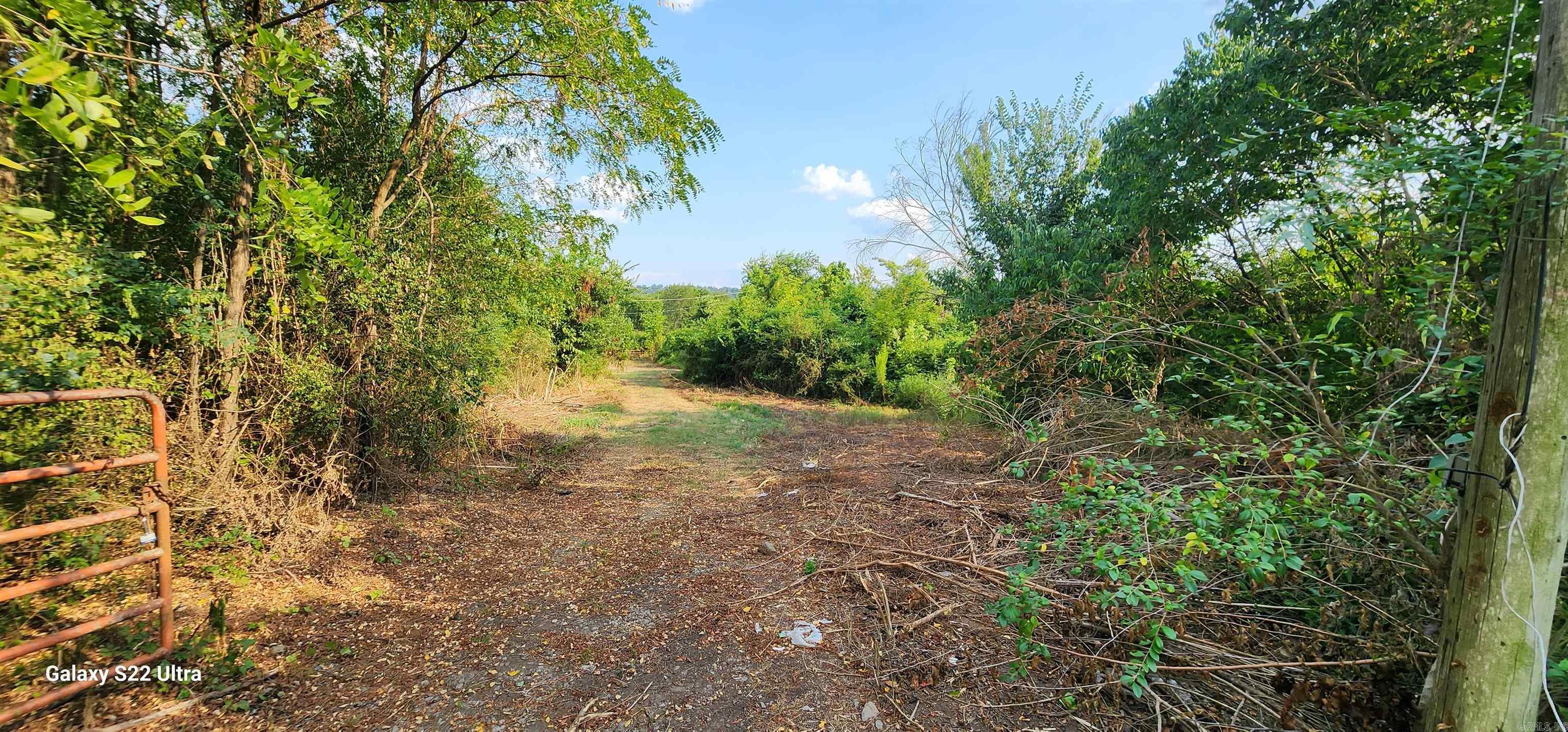 2710 E Walnut Street Paris, AR 72855