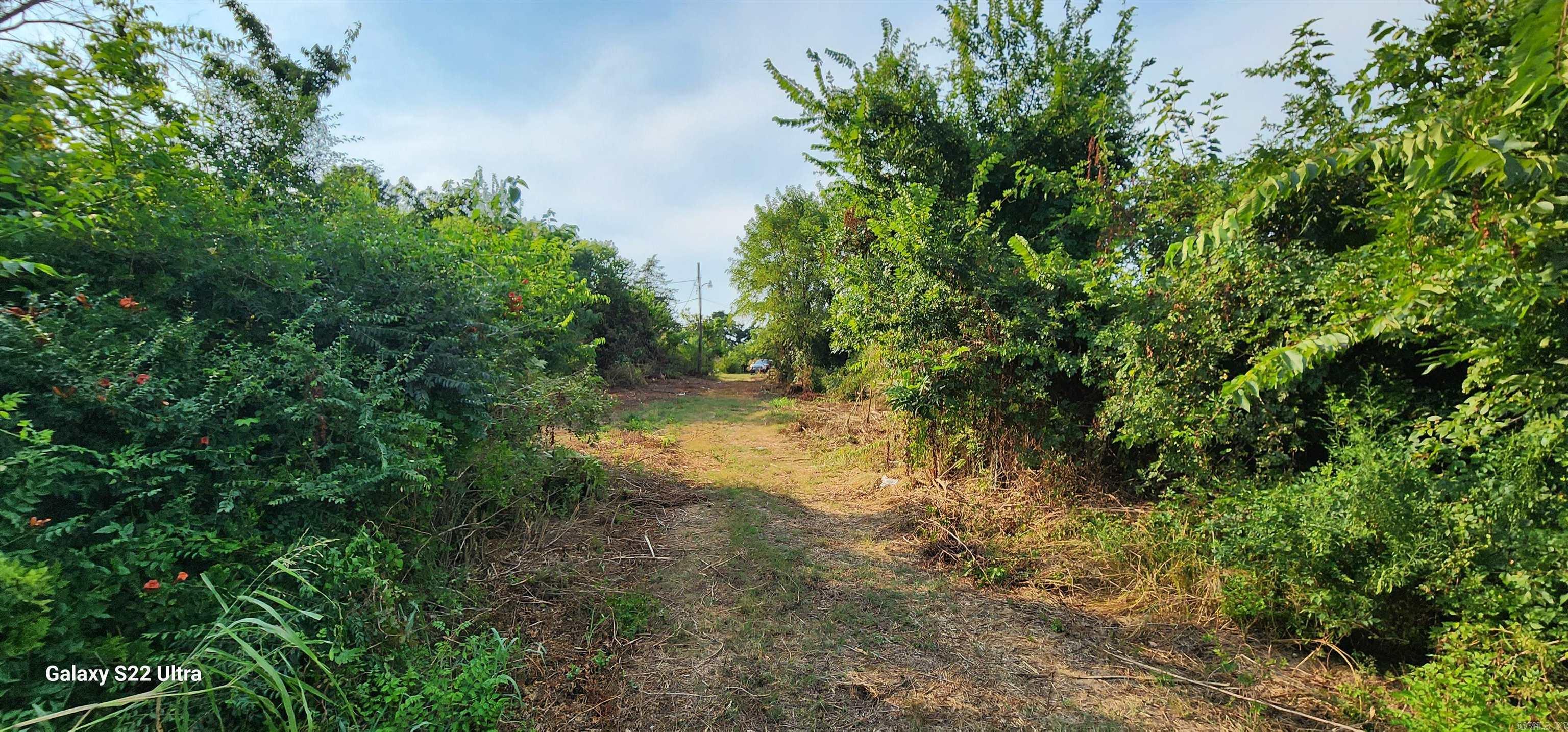 2710 E Walnut Street Paris, AR 72855