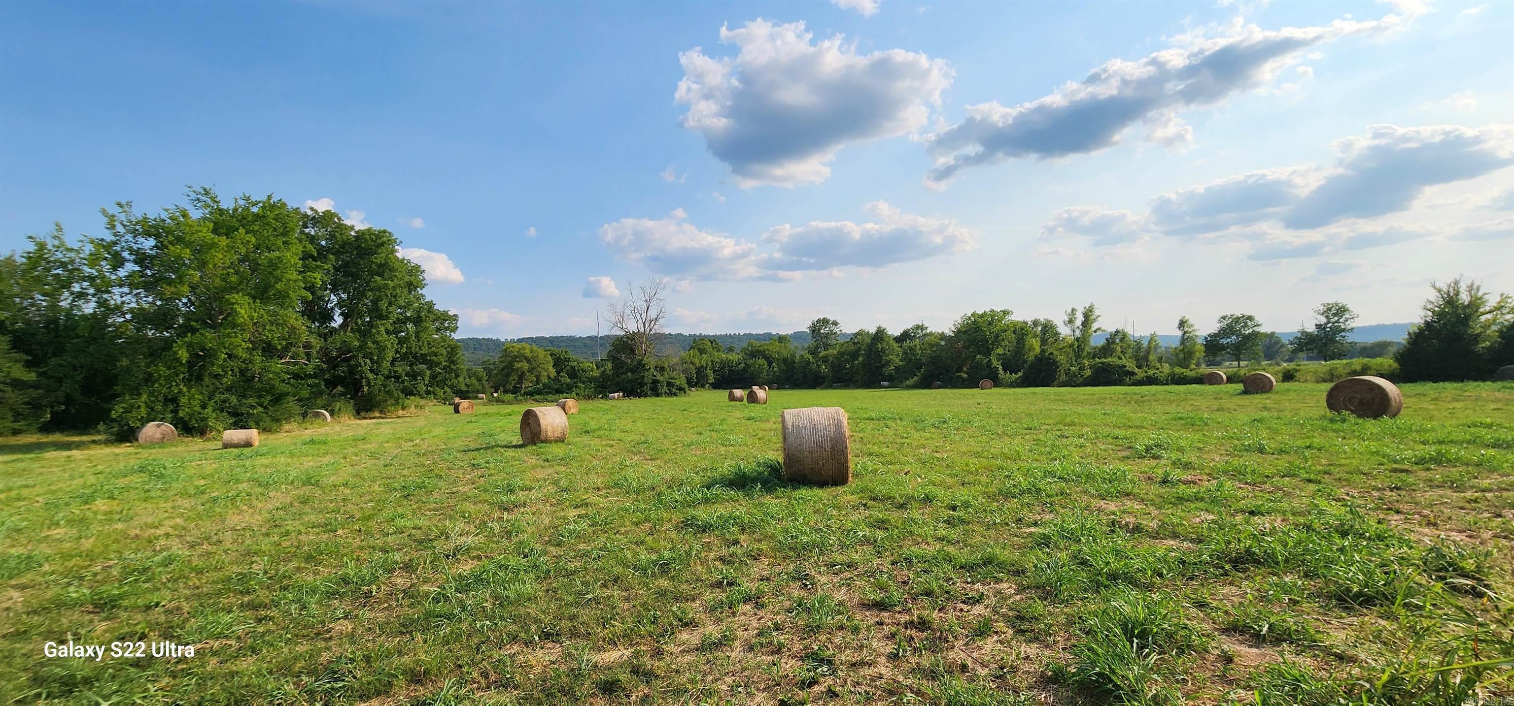 2710 E Walnut Street Paris, AR 72855