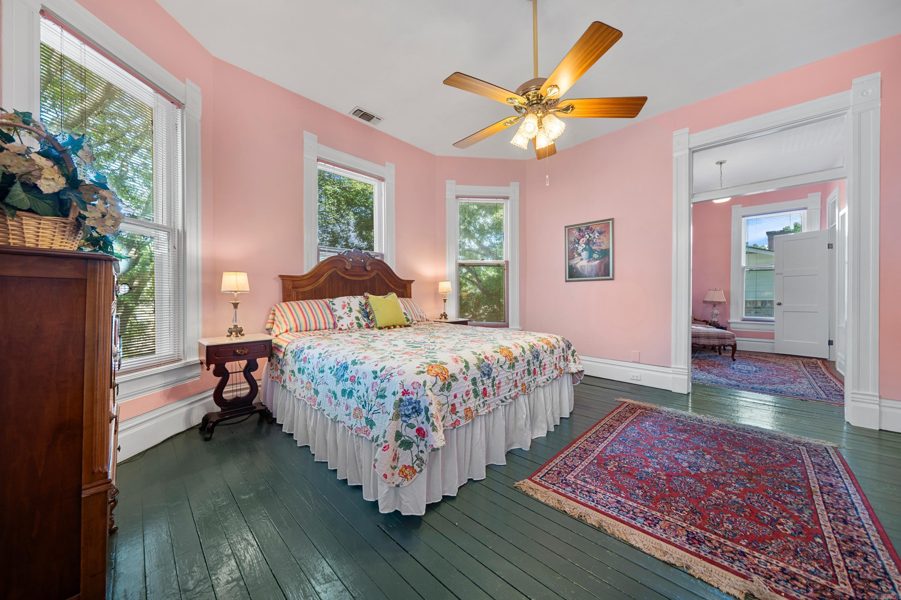 734 Park Avenue Hot Springs, AR 71901