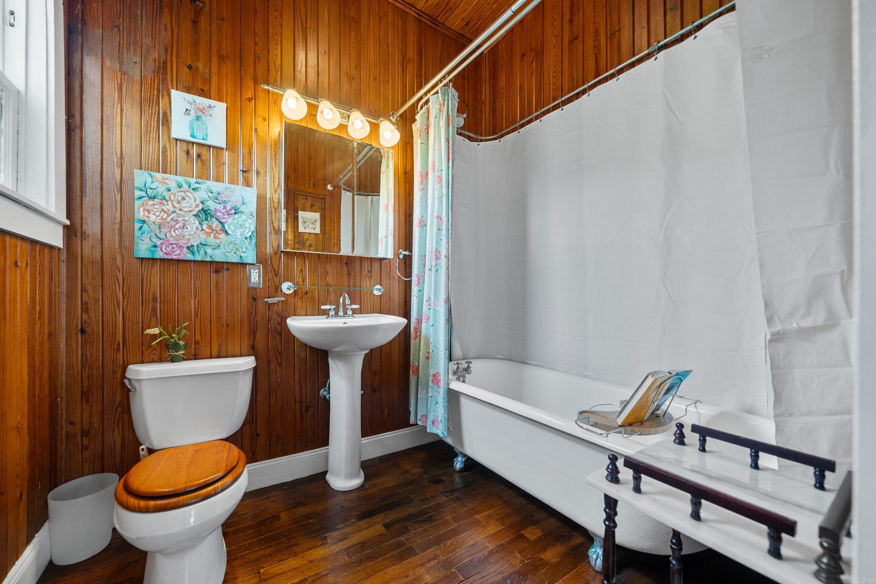 734 Park Avenue Hot Springs, AR 71901