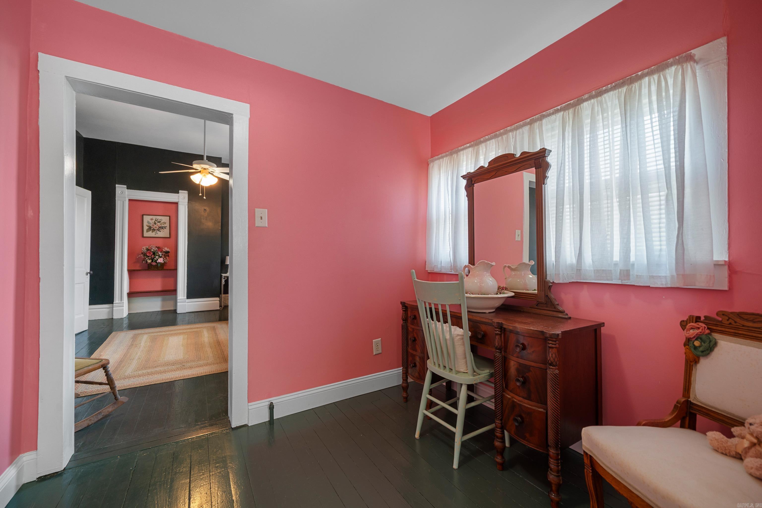 734 Park Avenue Hot Springs, AR 71901