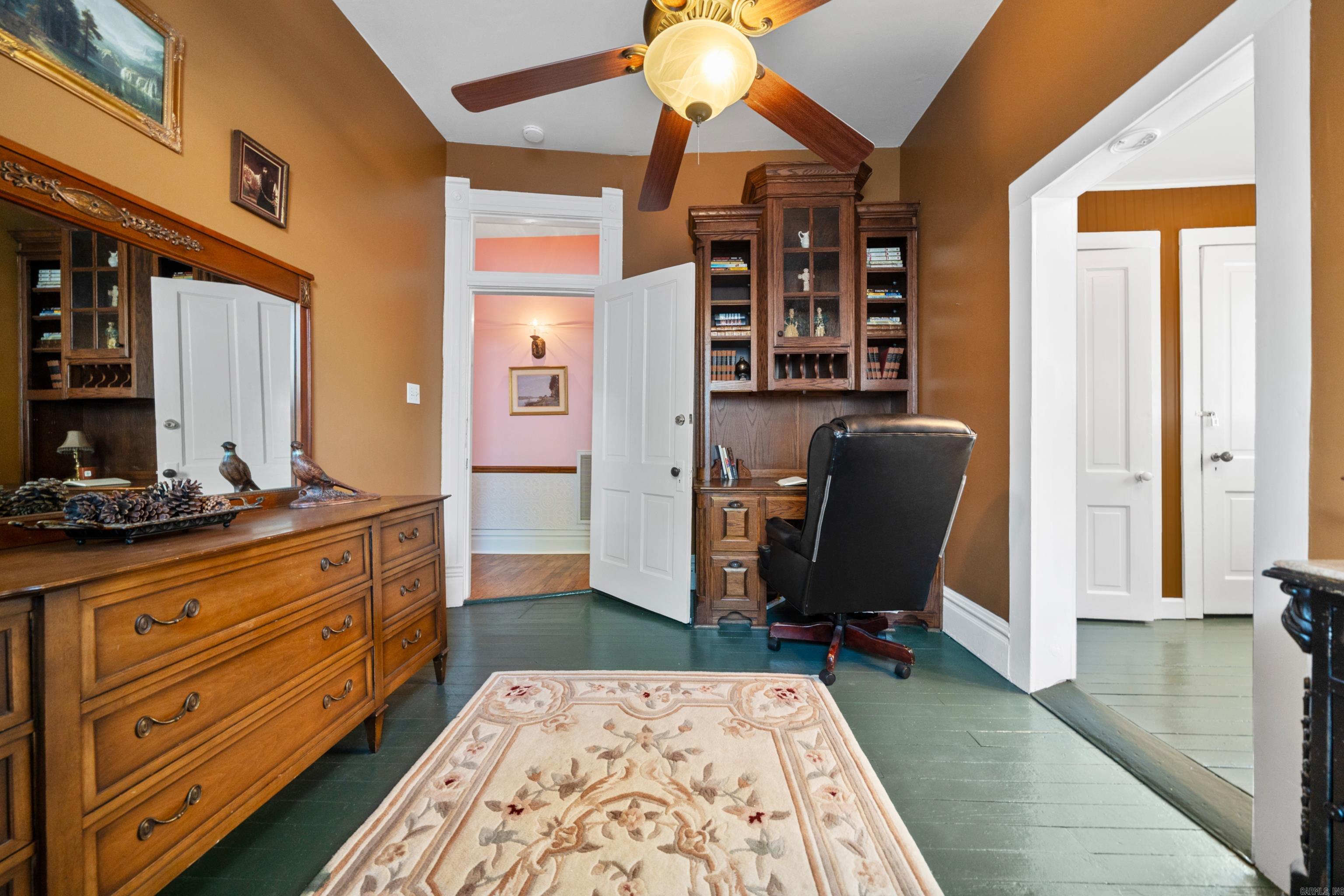 734 Park Avenue Hot Springs, AR 71901