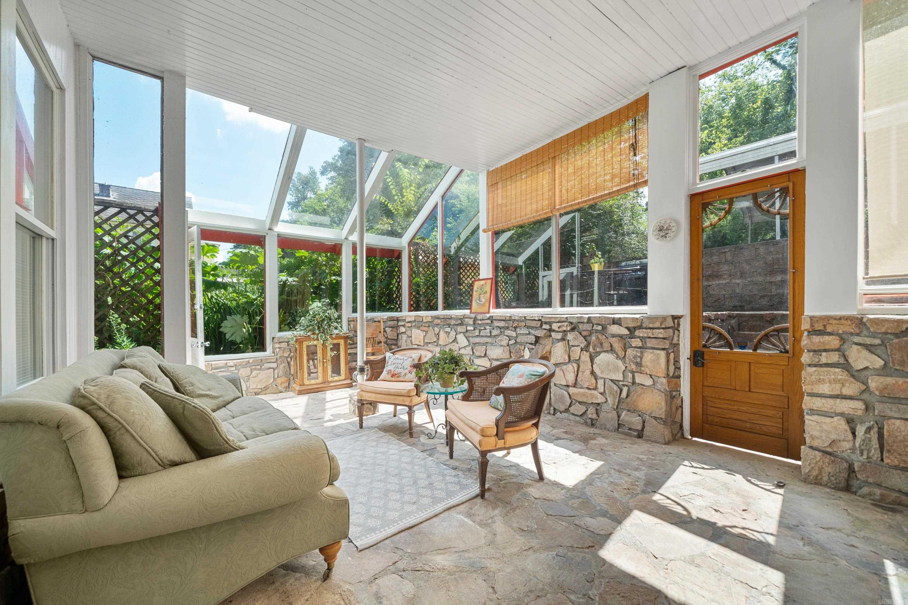 734 Park Avenue Hot Springs, AR 71901