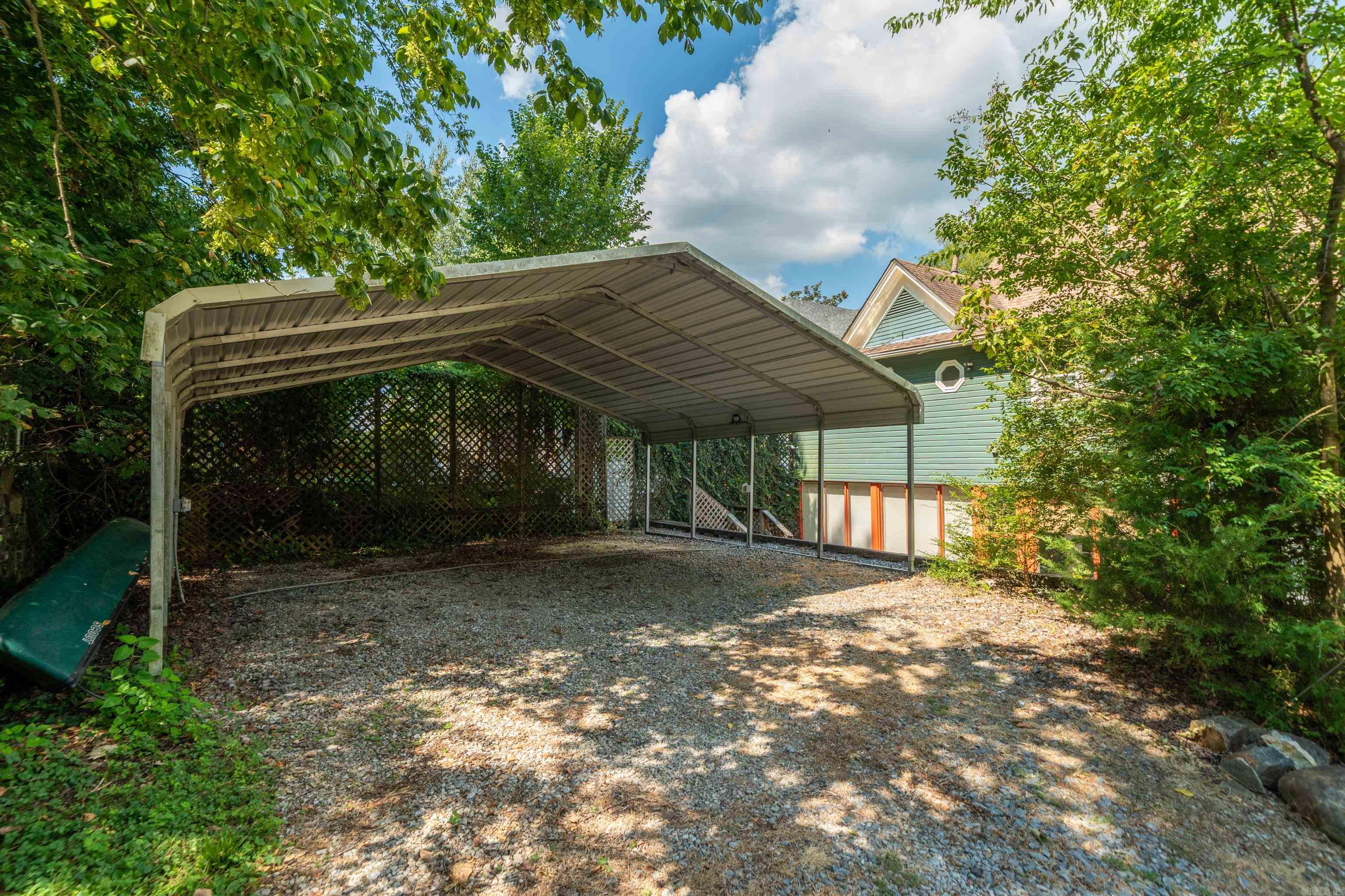 734 Park Avenue Hot Springs, AR 71901