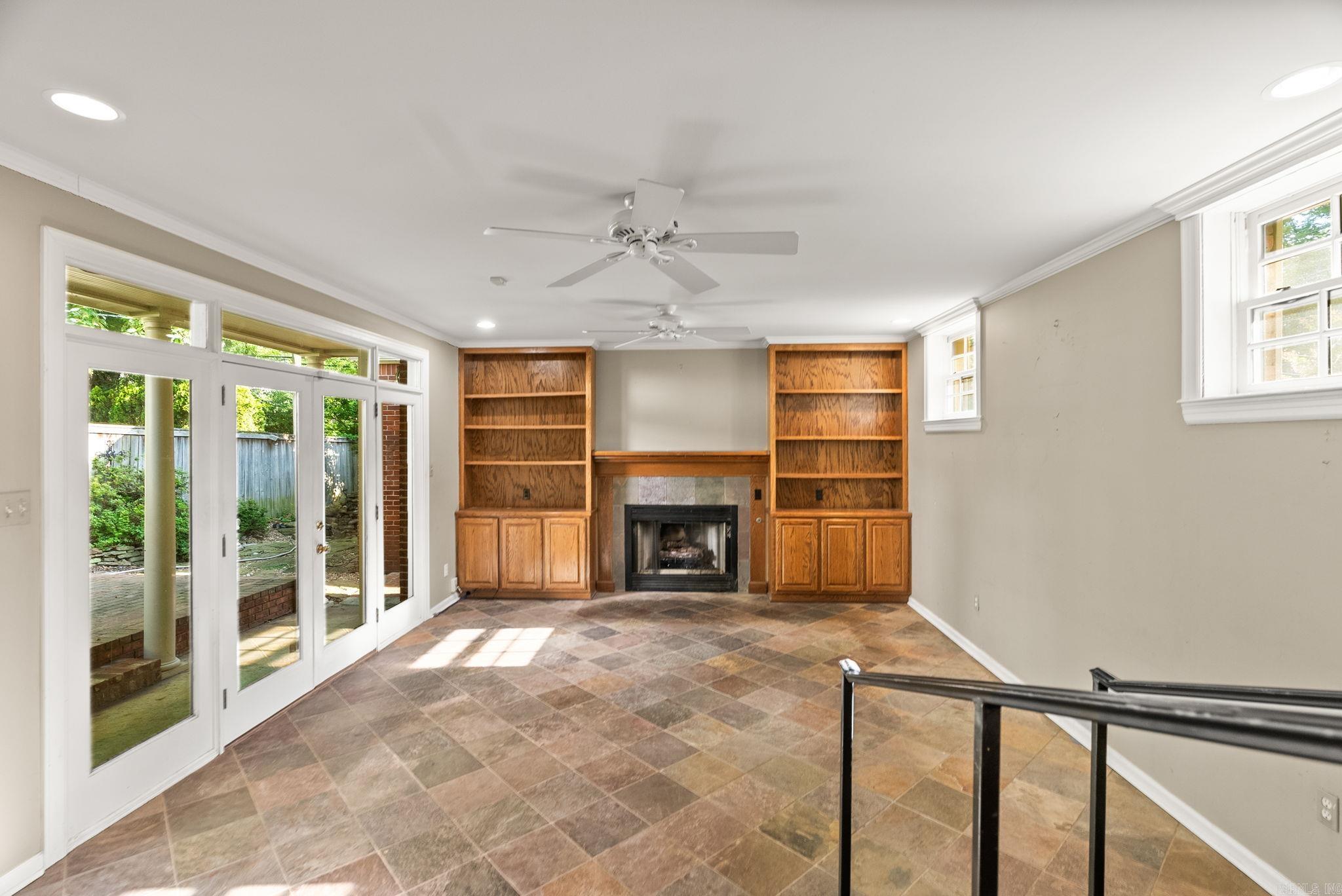 5100 Country Club  Little Rock, AR