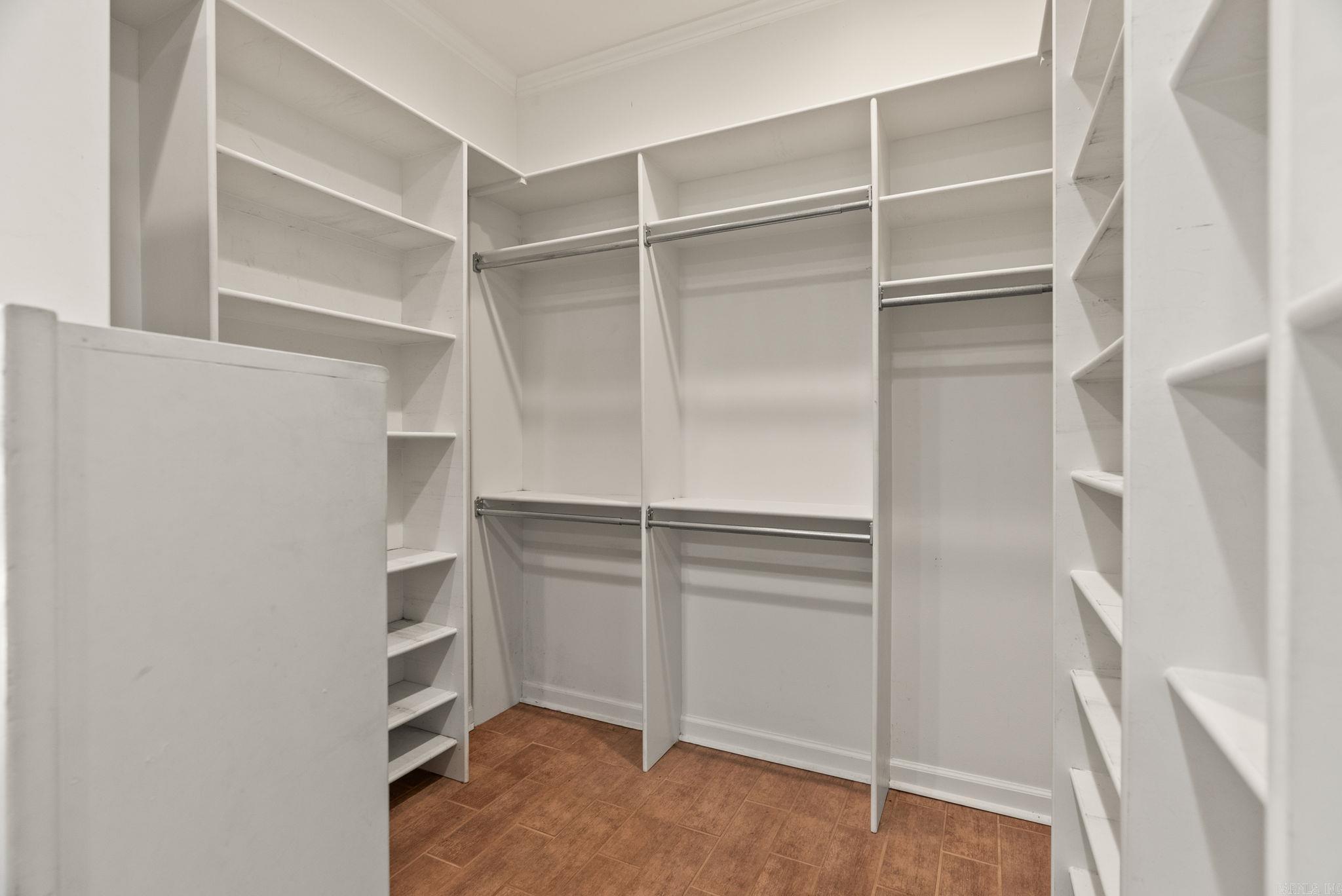 5100 Country Club  Little Rock, AR