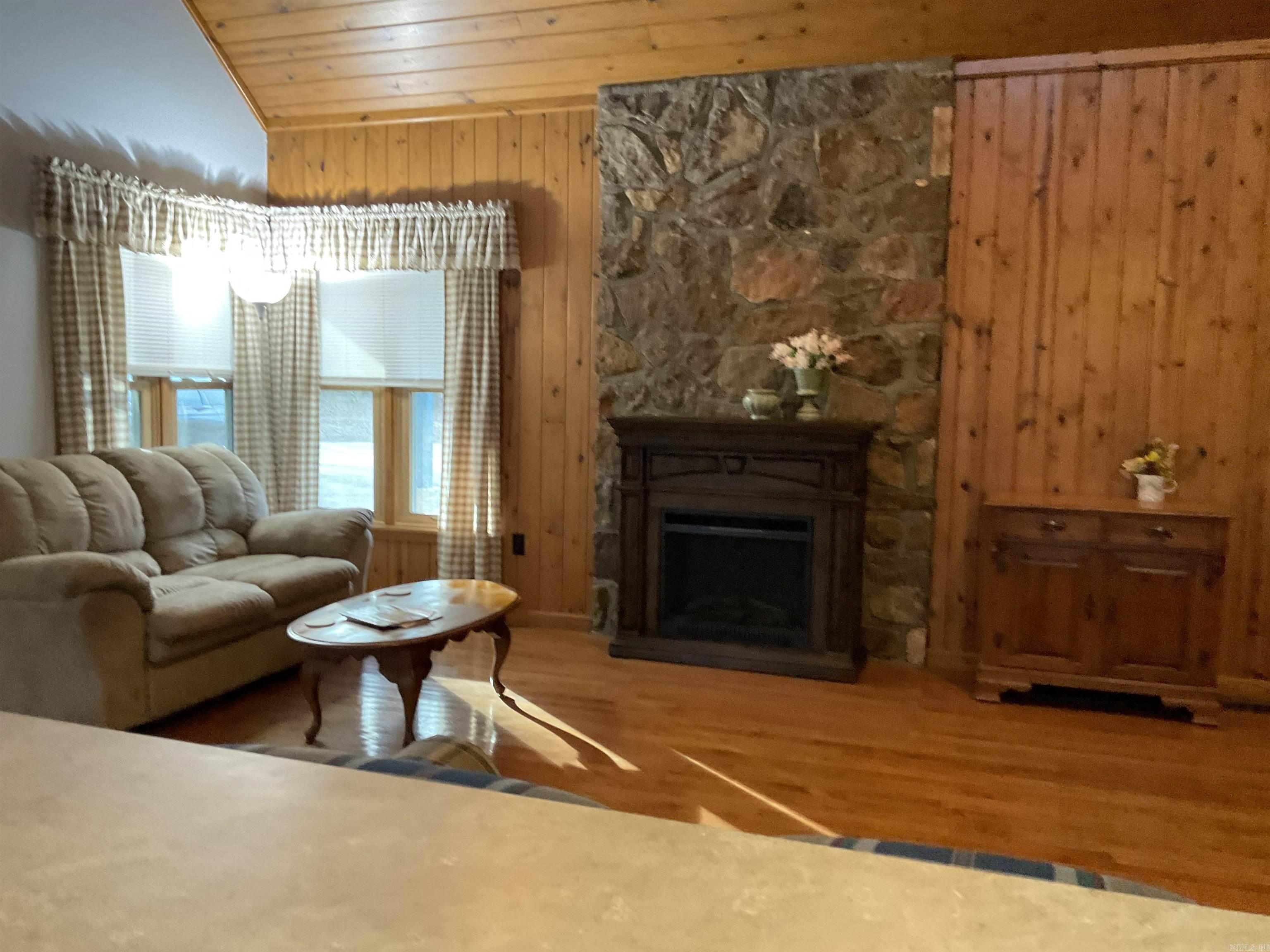 54 Woodland Cove Drive Heber Springs, AR 72543