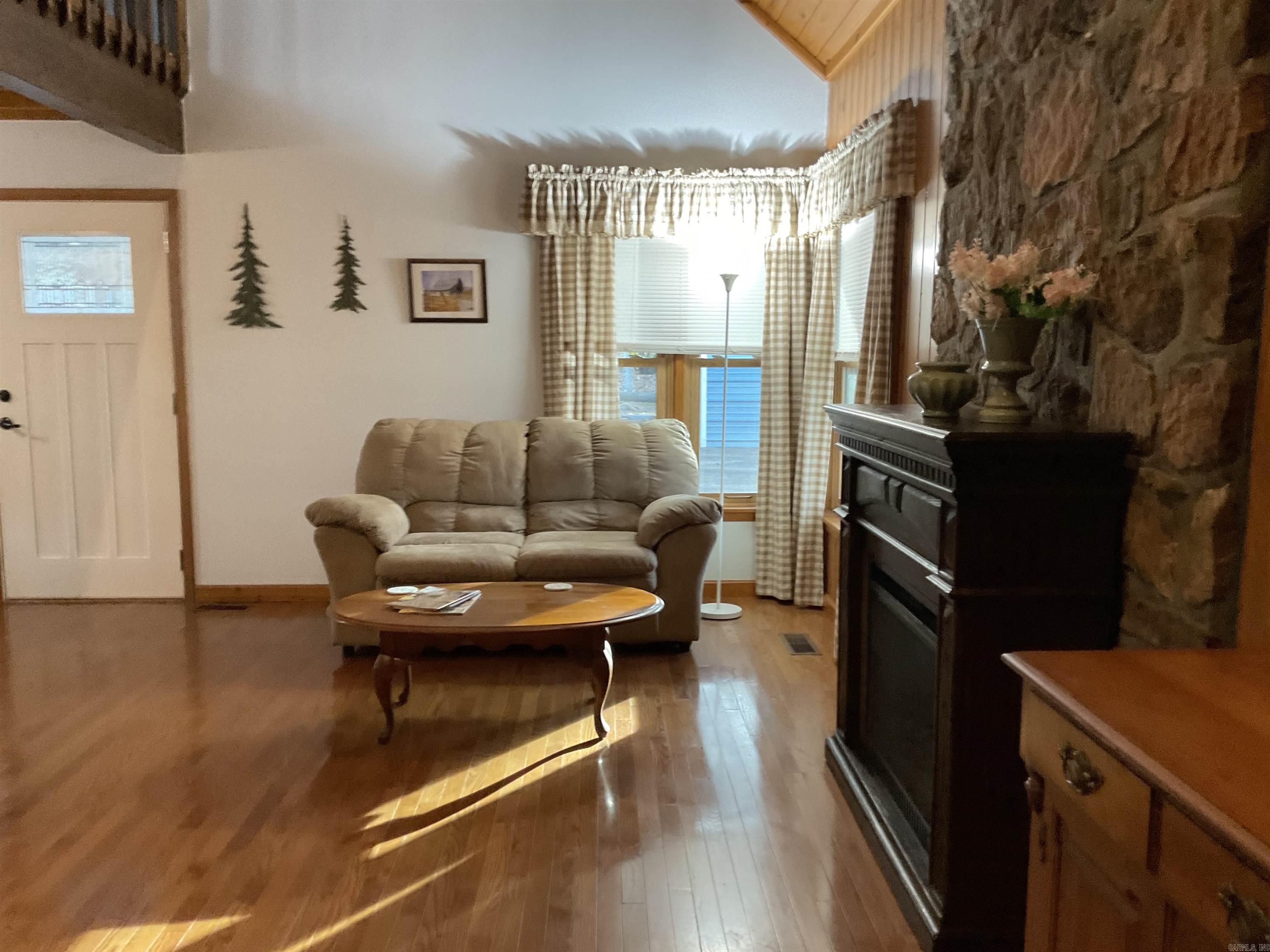 54 Woodland Cove Drive Heber Springs, AR 72543