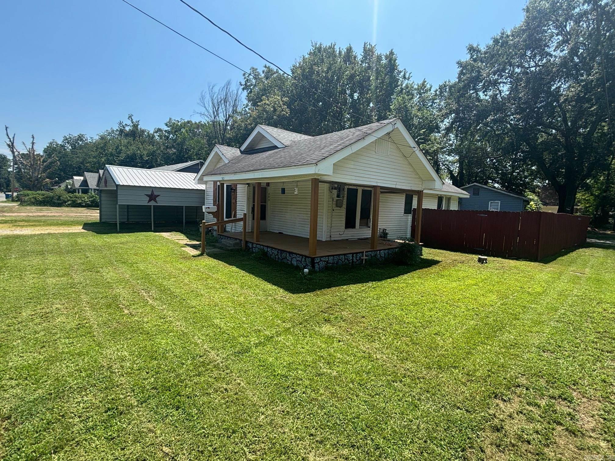 503 McHenry  Malvern, AR