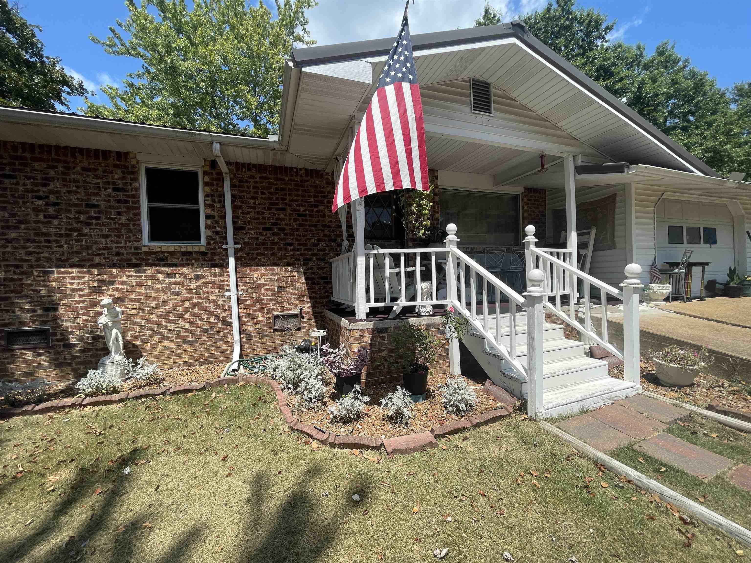 111 Humphrey  Salem, AR