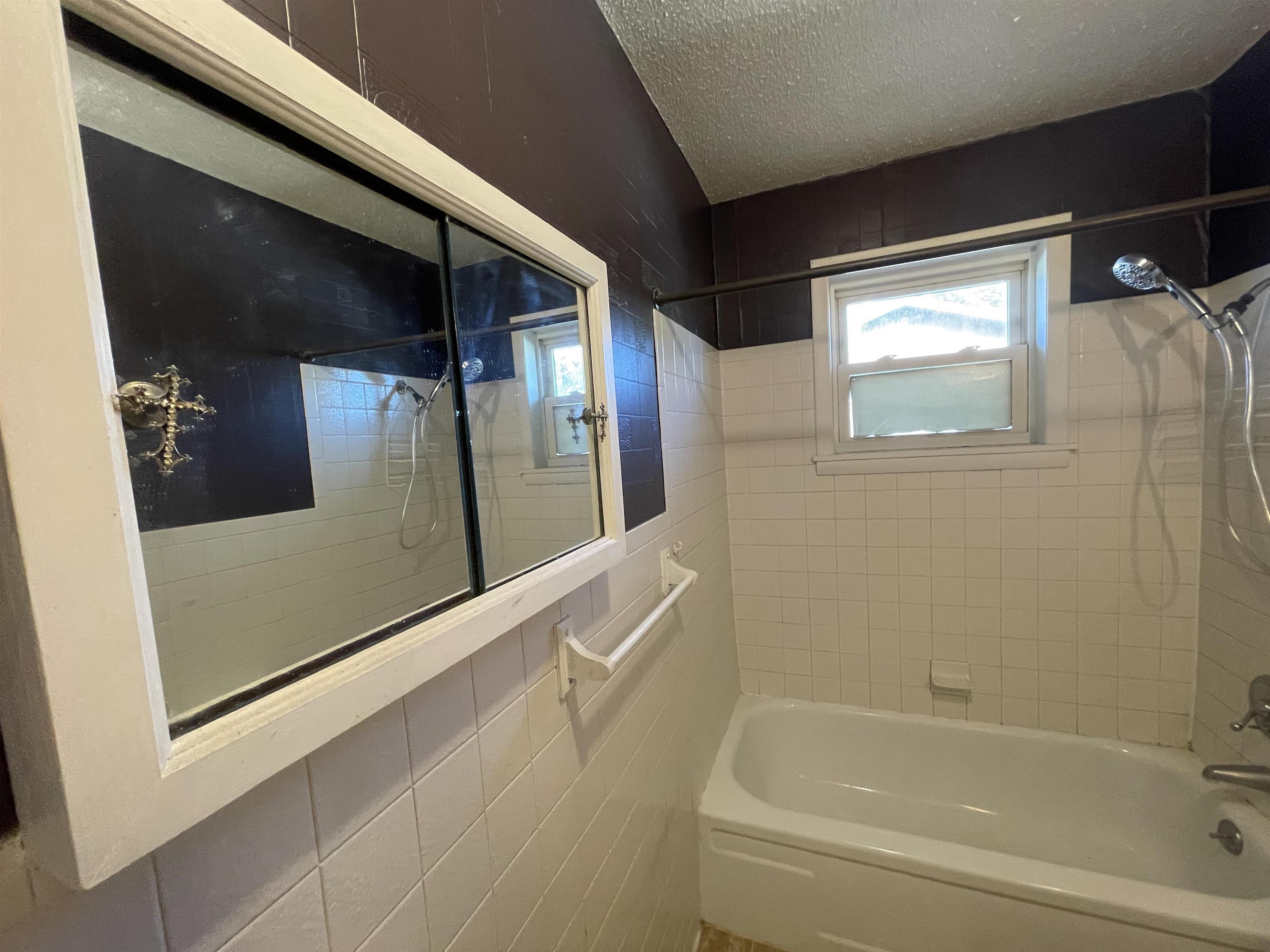 111 Humphrey  Salem, AR