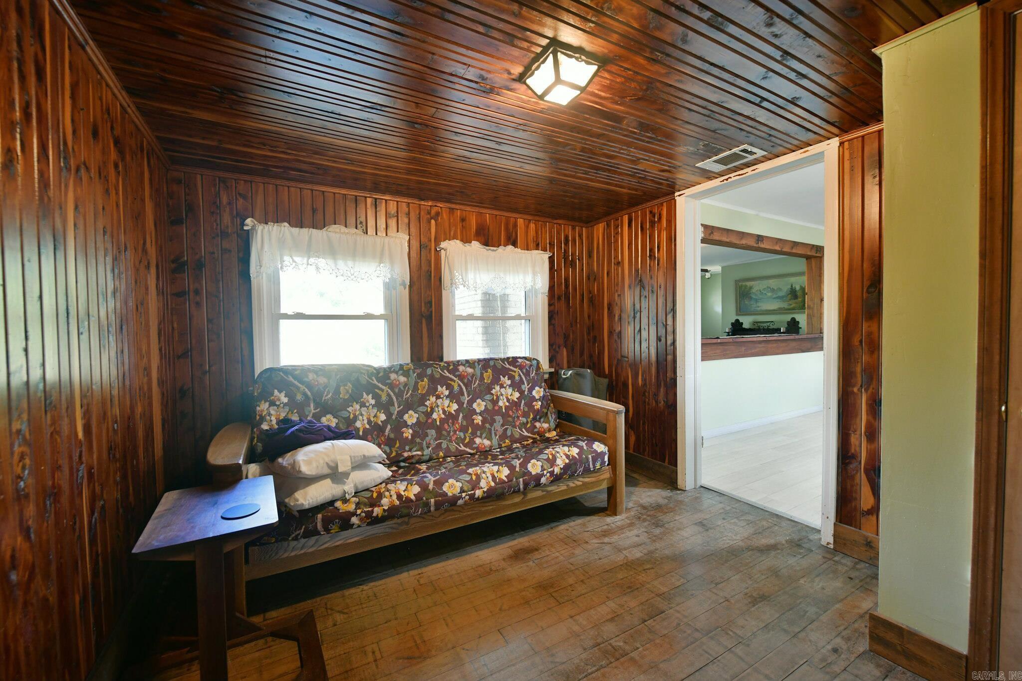 6295 Highway 28  Parks, AR