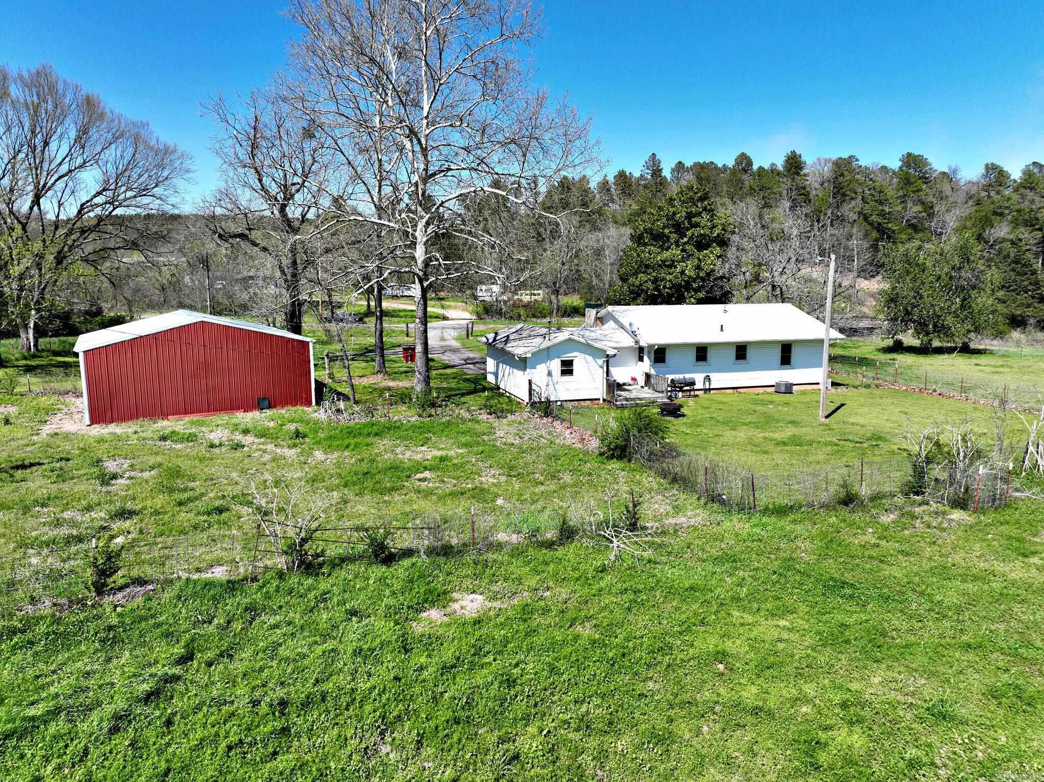 6295 Highway 28  Parks, AR