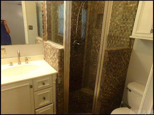 9910 Brooks  Little Rock, AR