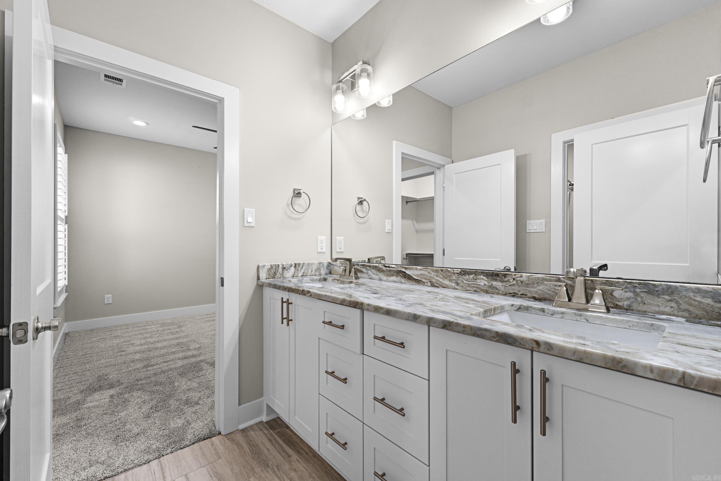 7901 S Shoreline Boulevard Benton, AR 72019