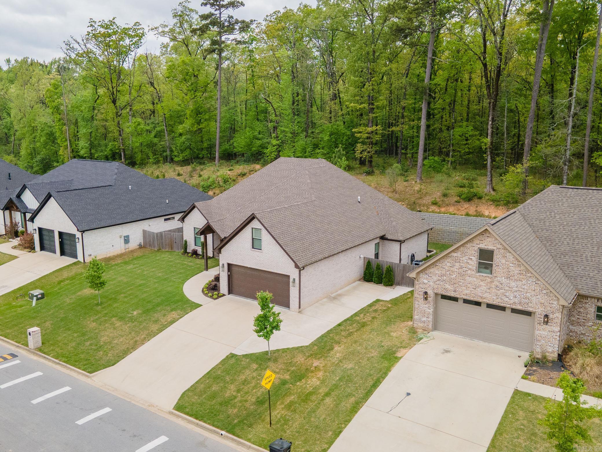 7901 S Shoreline Boulevard Benton, AR 72019