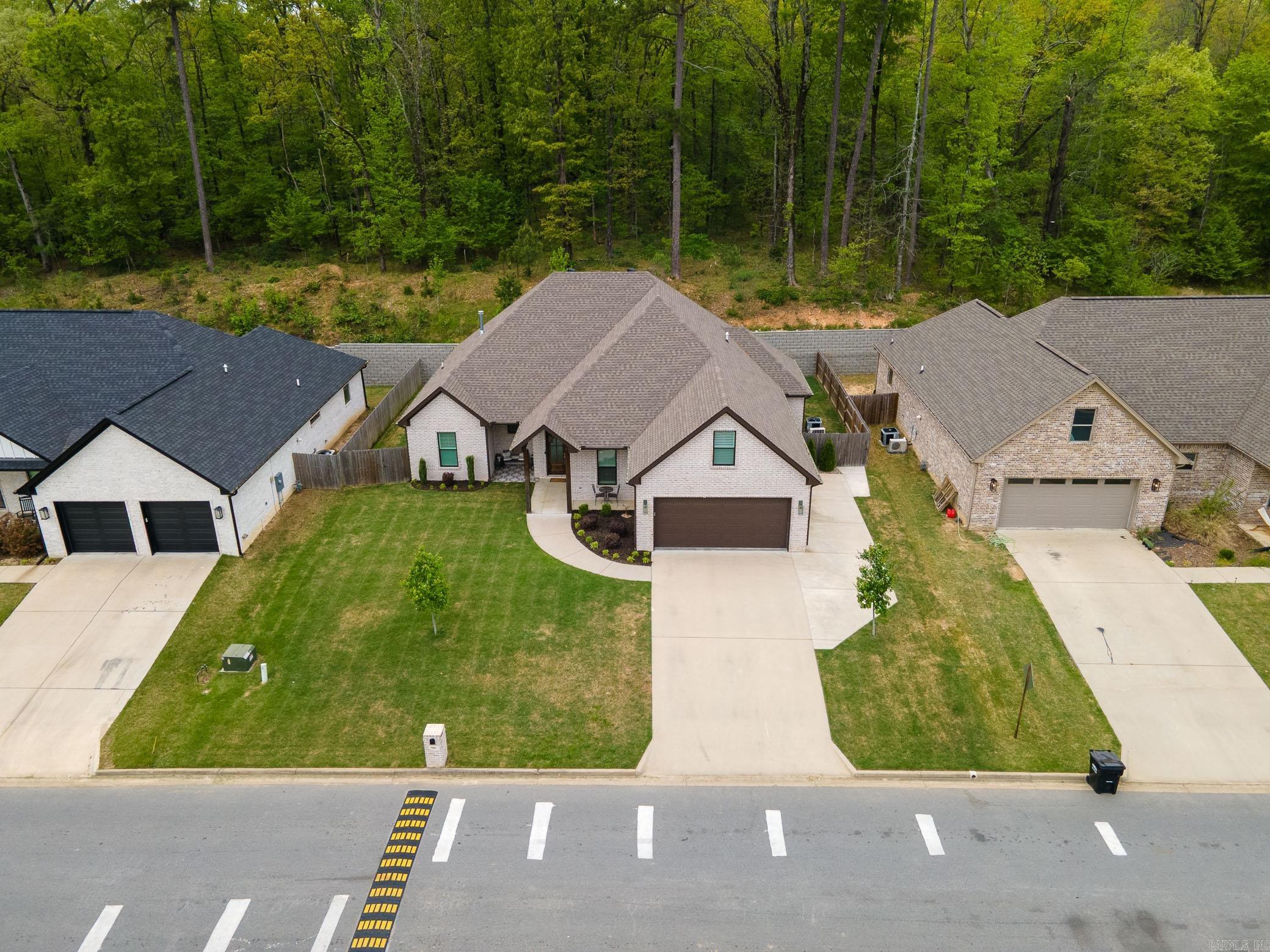 7901 S Shoreline Boulevard Benton, AR 72019