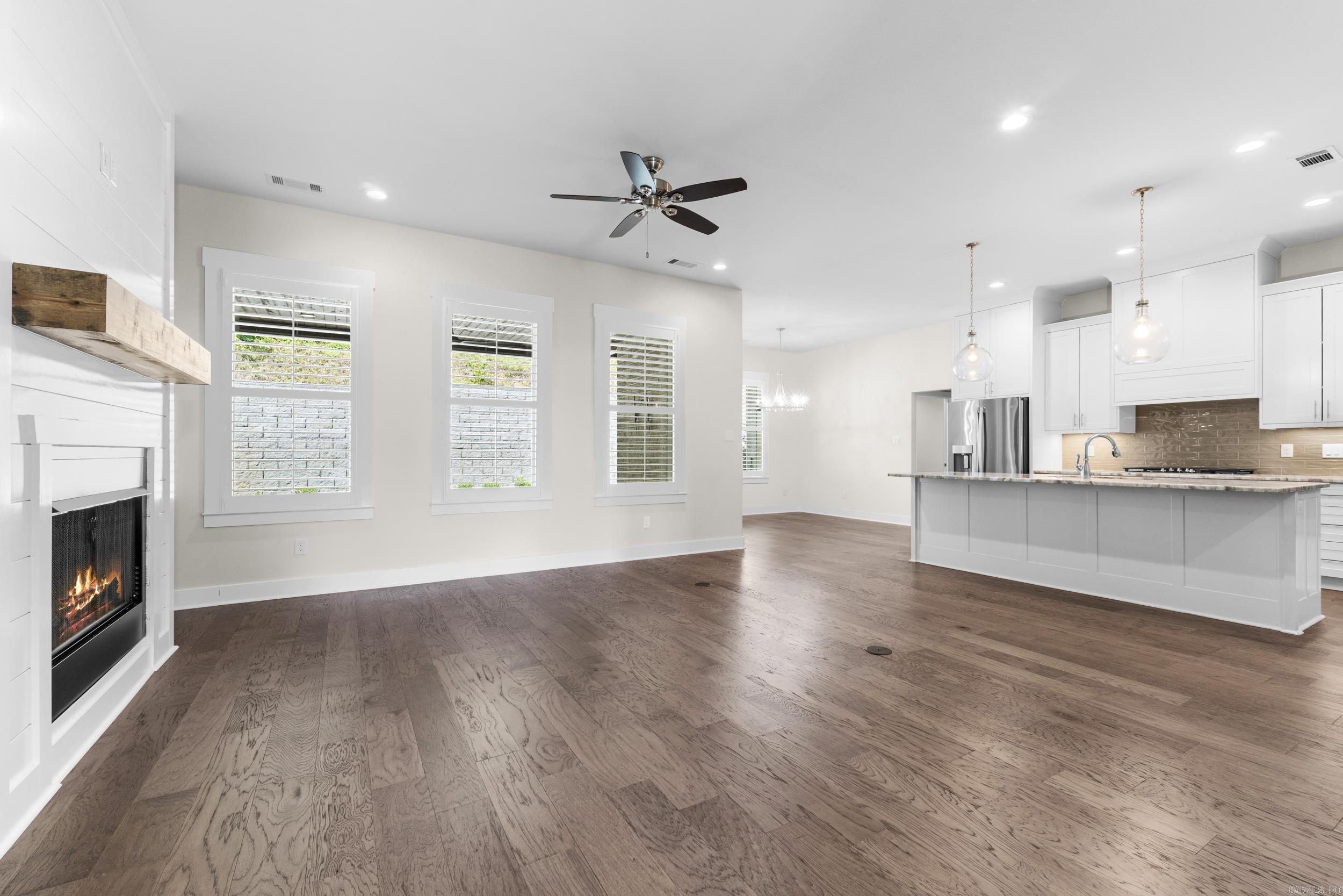 7901 S Shoreline Boulevard Benton, AR 72019