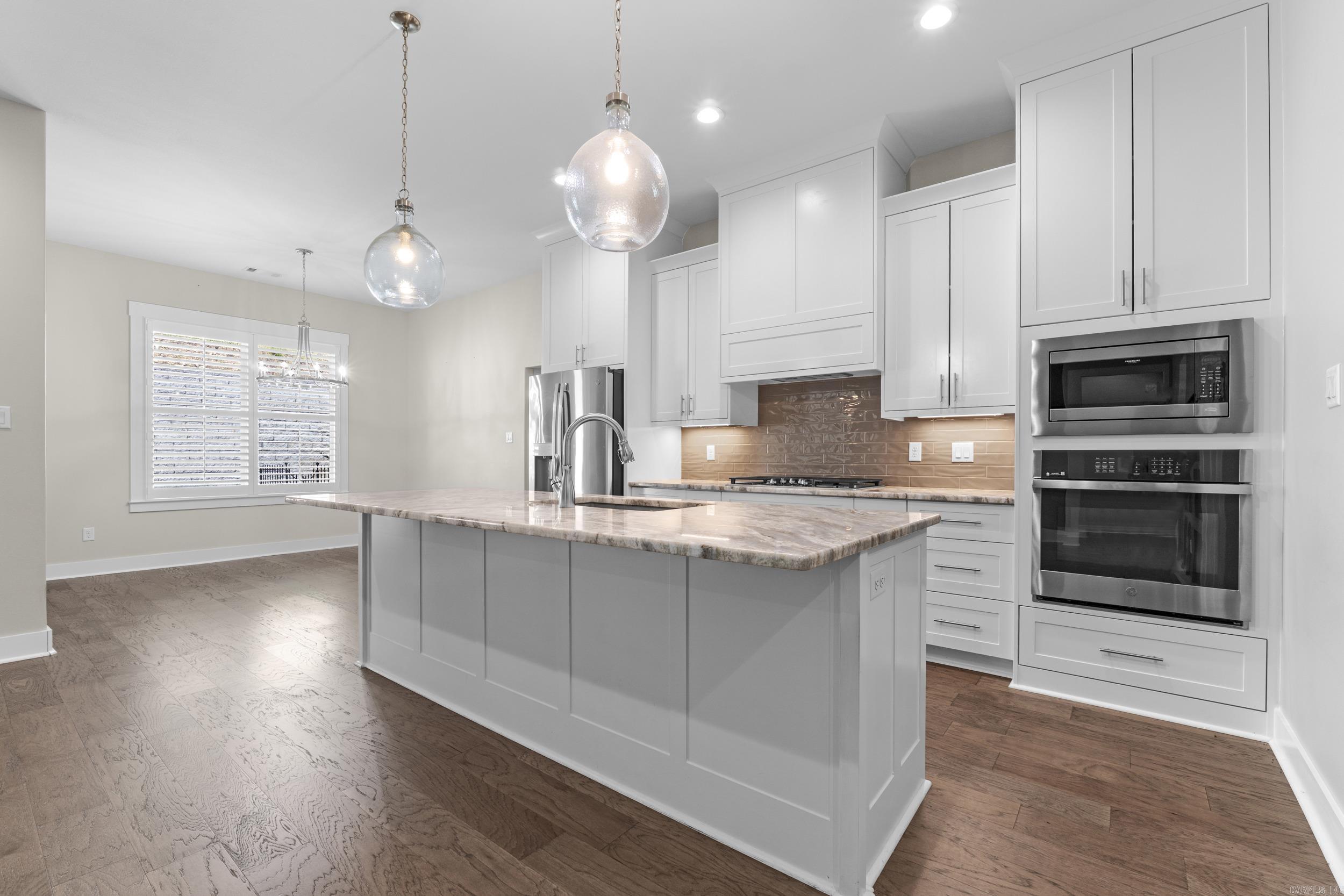 7901 S Shoreline Boulevard Benton, AR 72019