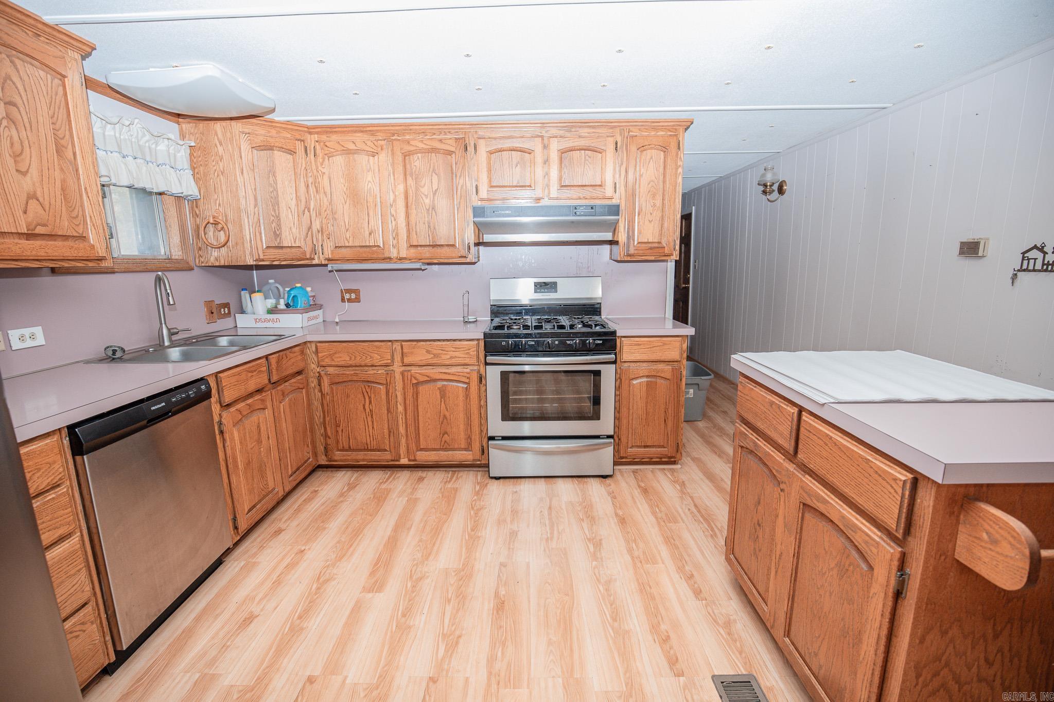 1508 Red Oak Ln. Pine Bluff, AR 71603