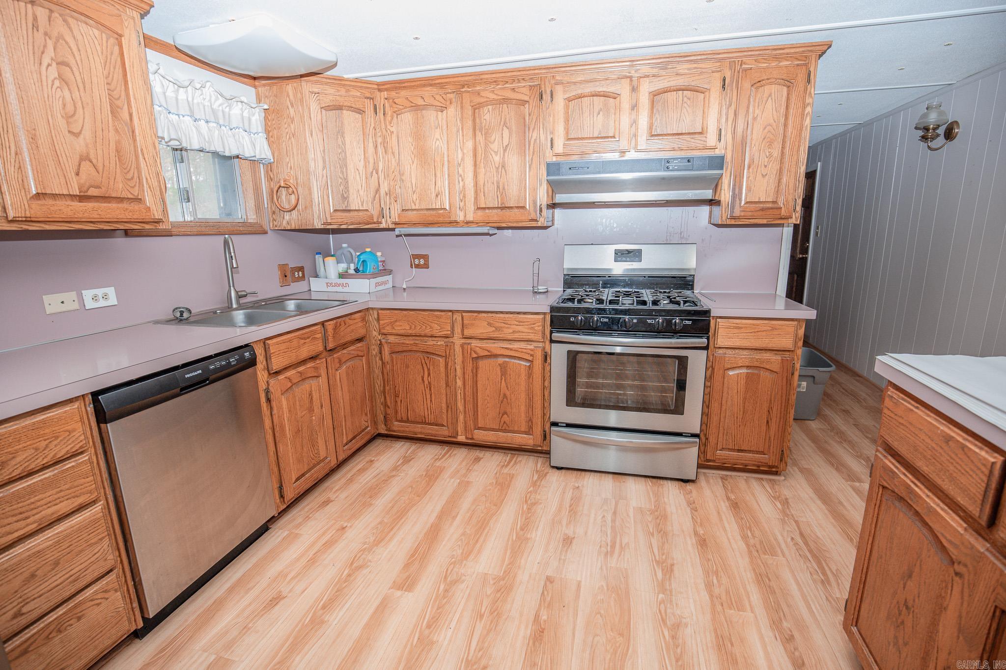 1508 Red Oak Ln. Pine Bluff, AR 71603