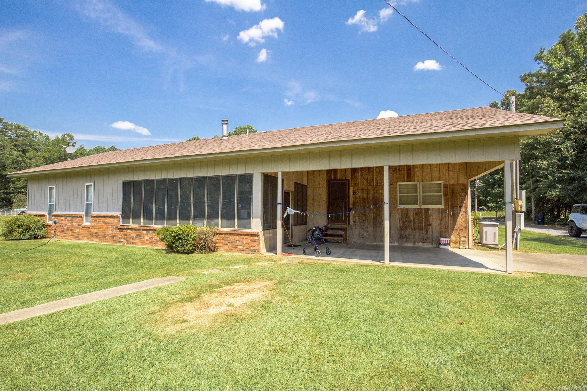 1508 Red Oak Ln. Pine Bluff, AR 71603
