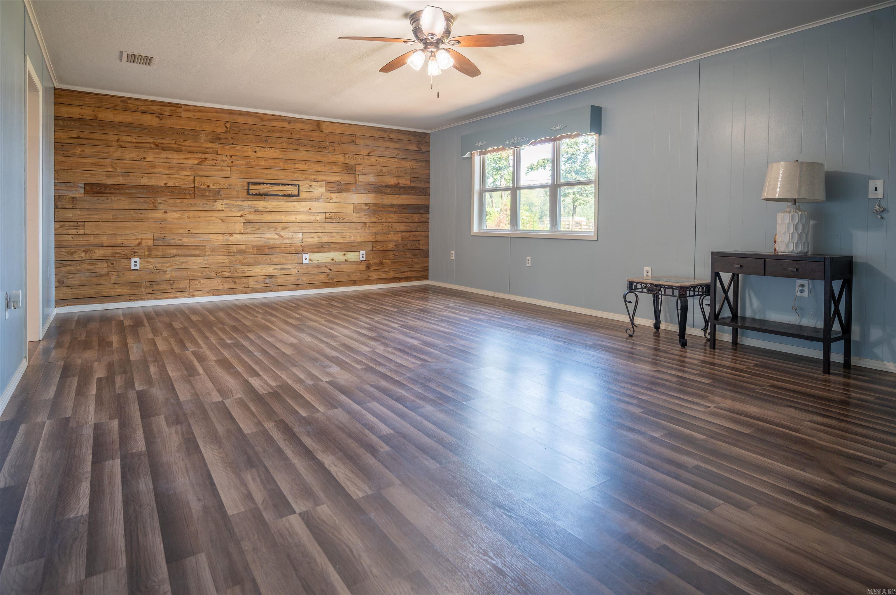 2923 Graham Road Jacksonville, AR 72076