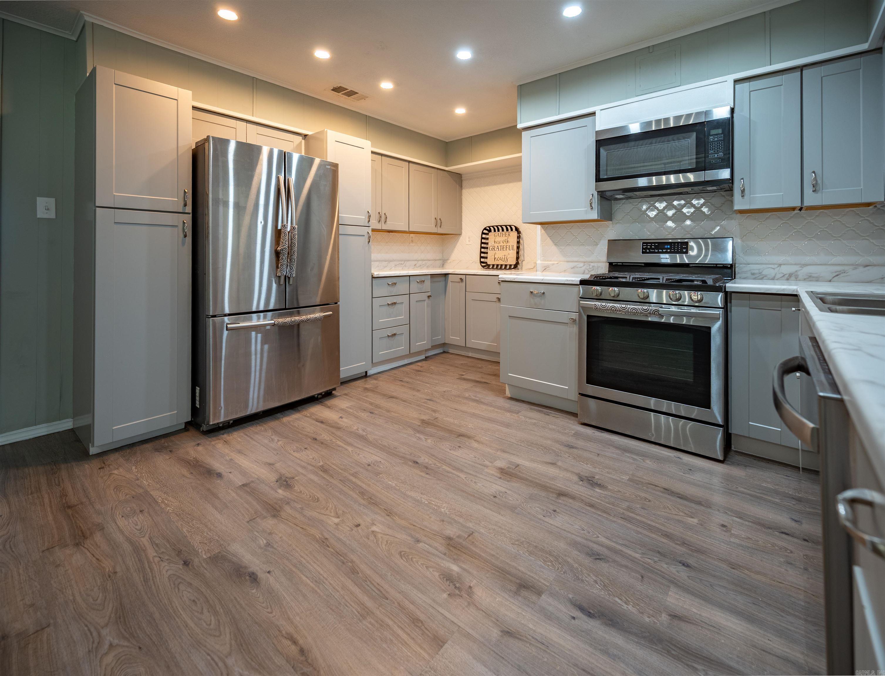 2923 Graham Road Jacksonville, AR 72076