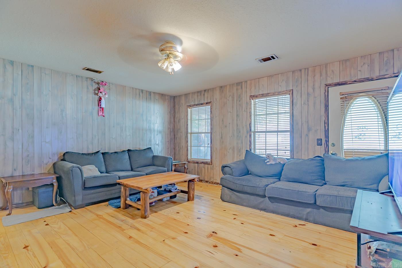 1302 Walker St  Paragould, AR