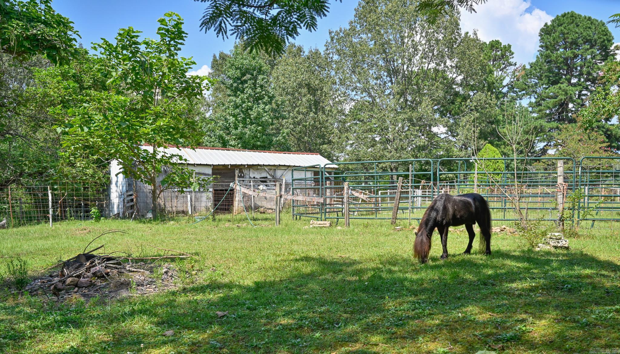 103 Pine Hollow 103, 105, 106 Pine Hollow Lane Mena, AR