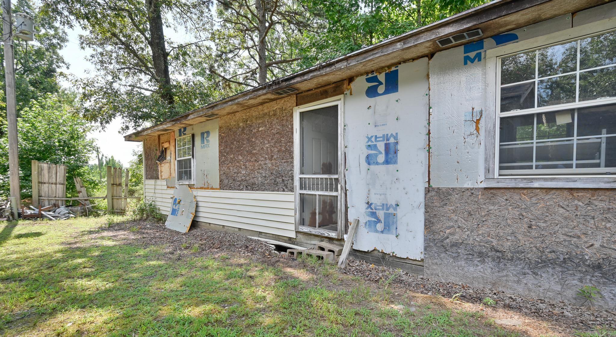 103 Pine Hollow 103, 105, 106 Pine Hollow Lane Mena, AR