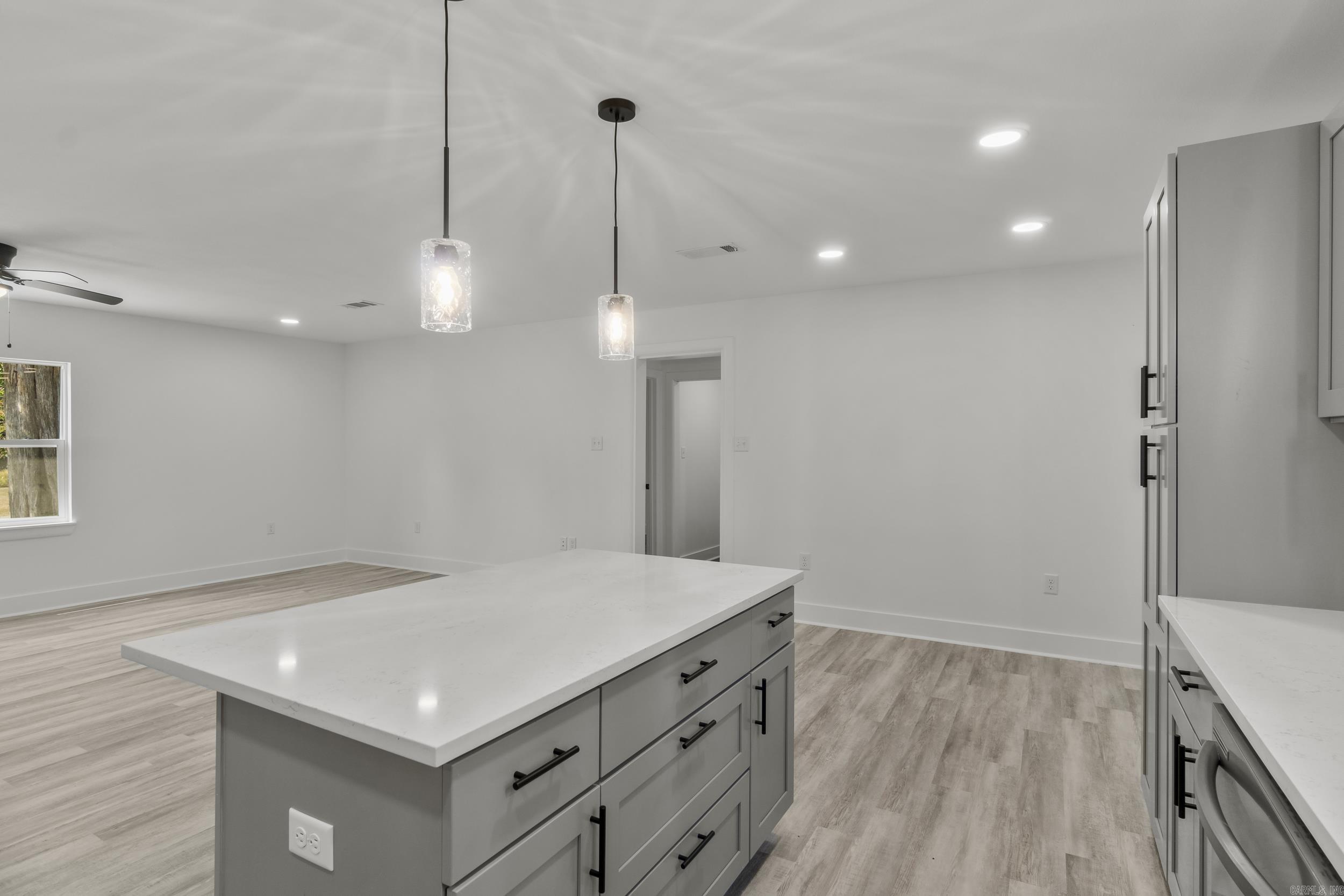 418 W 4th  Lonoke, AR