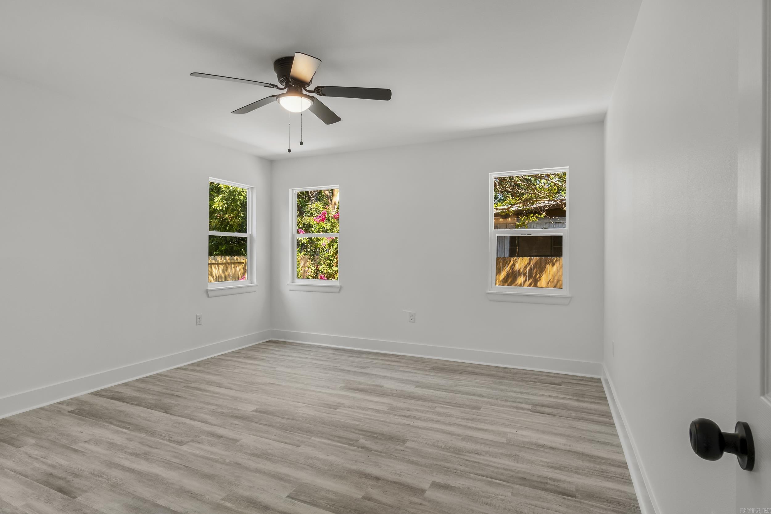 418 W 4th  Lonoke, AR