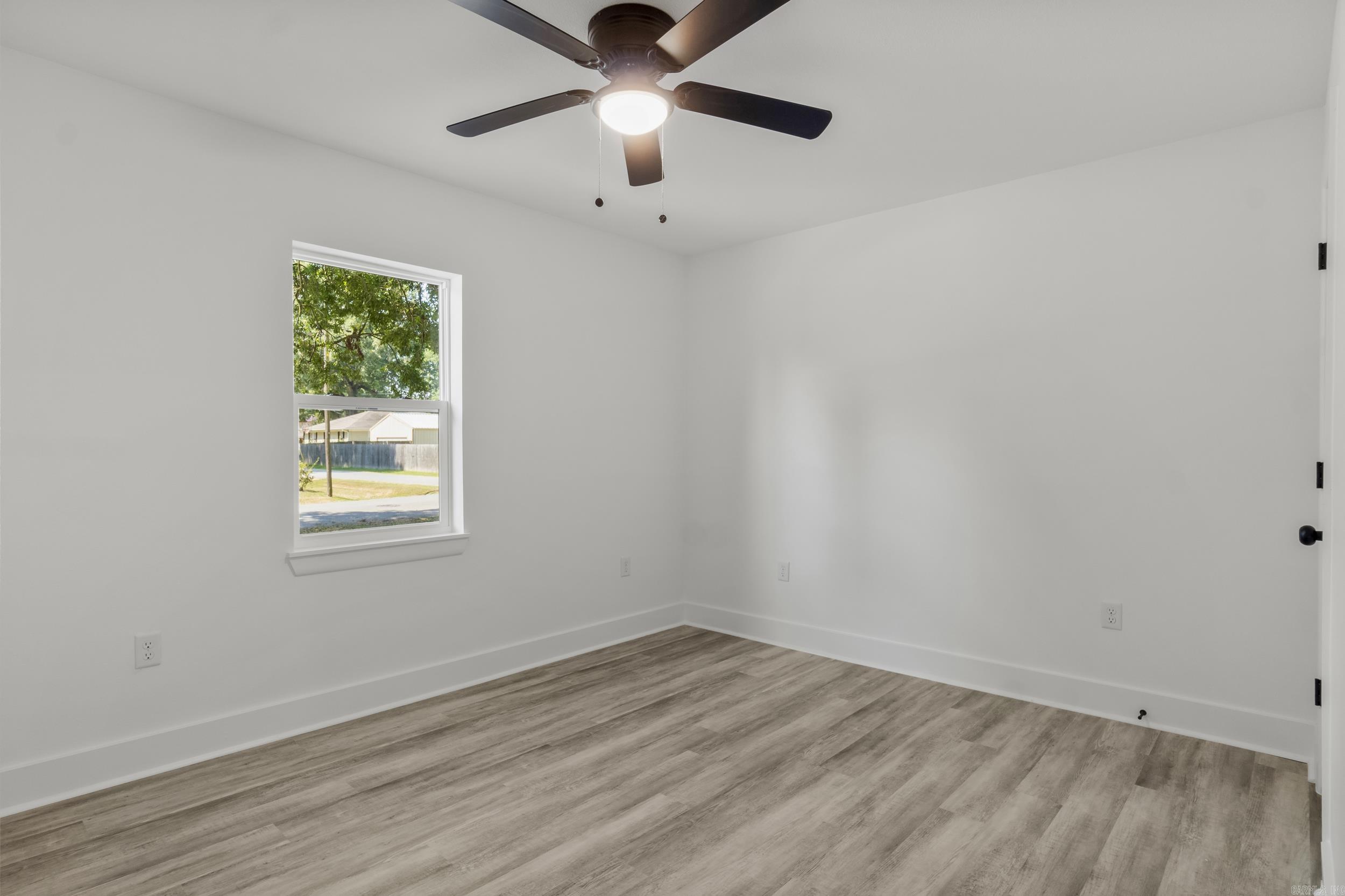 418 W 4th  Lonoke, AR