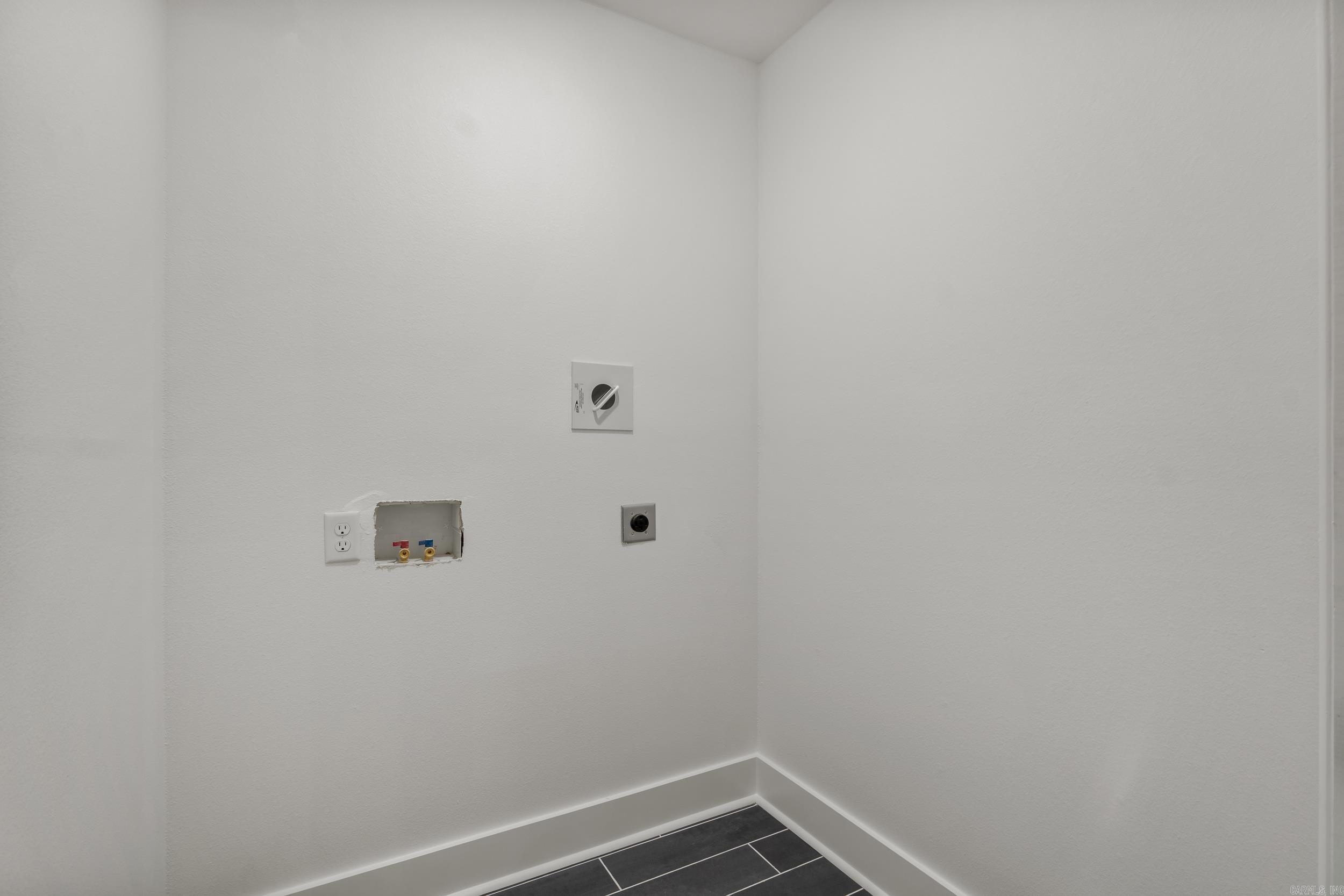 418 W 4th  Lonoke, AR