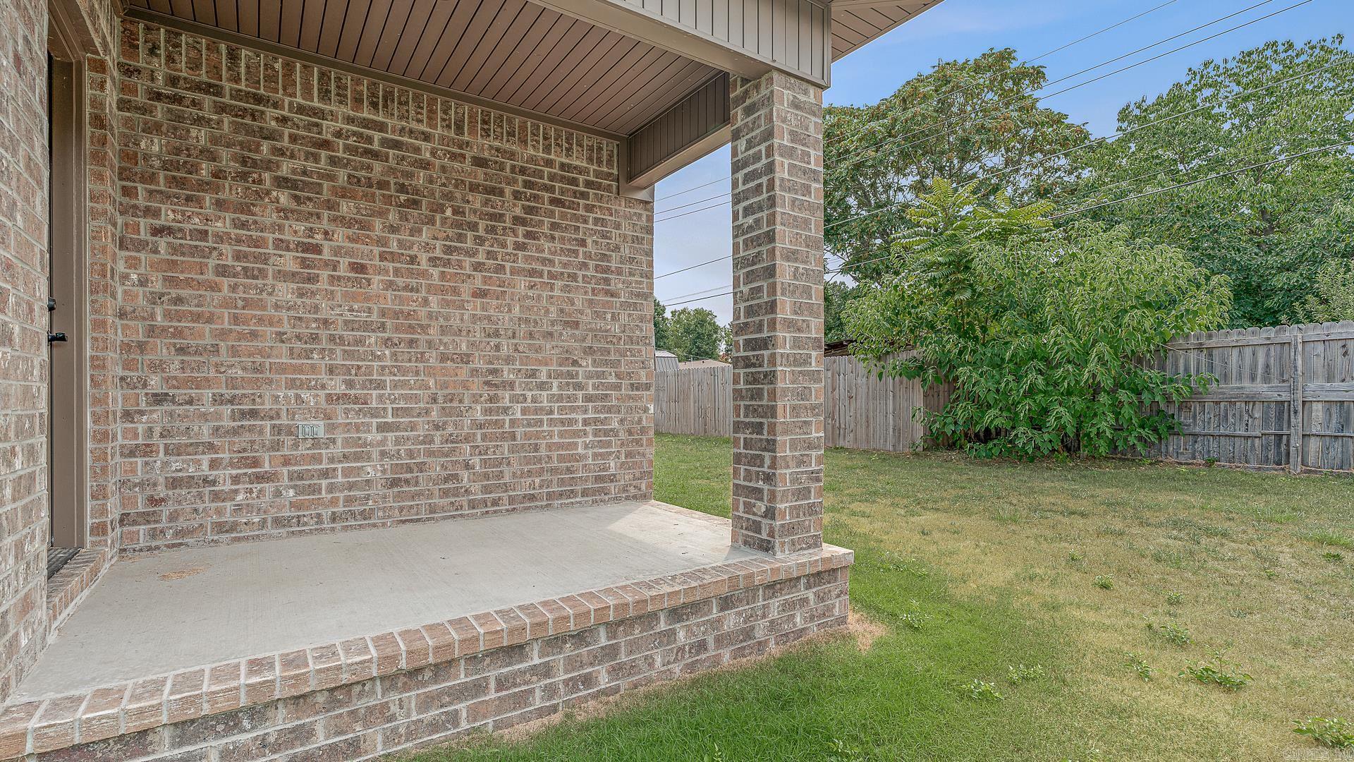 117 Pecan Lake City, AR 72437