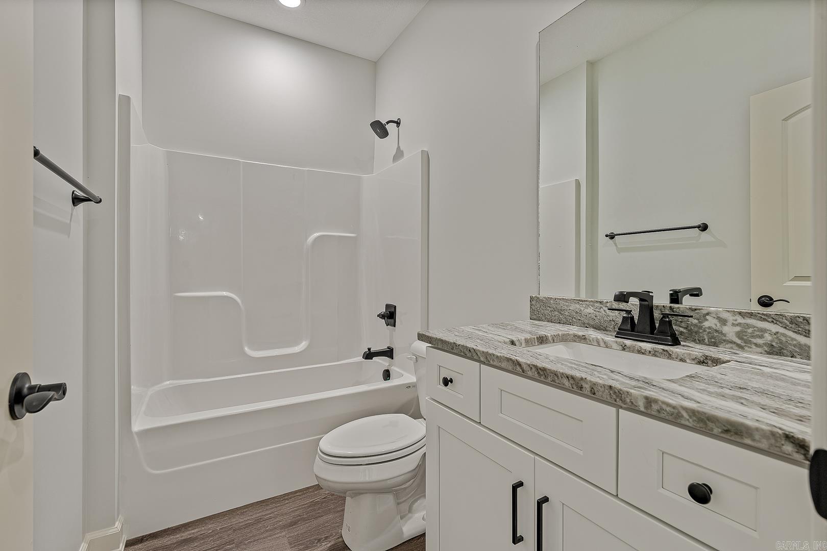 121 Pecan  Lake City, AR