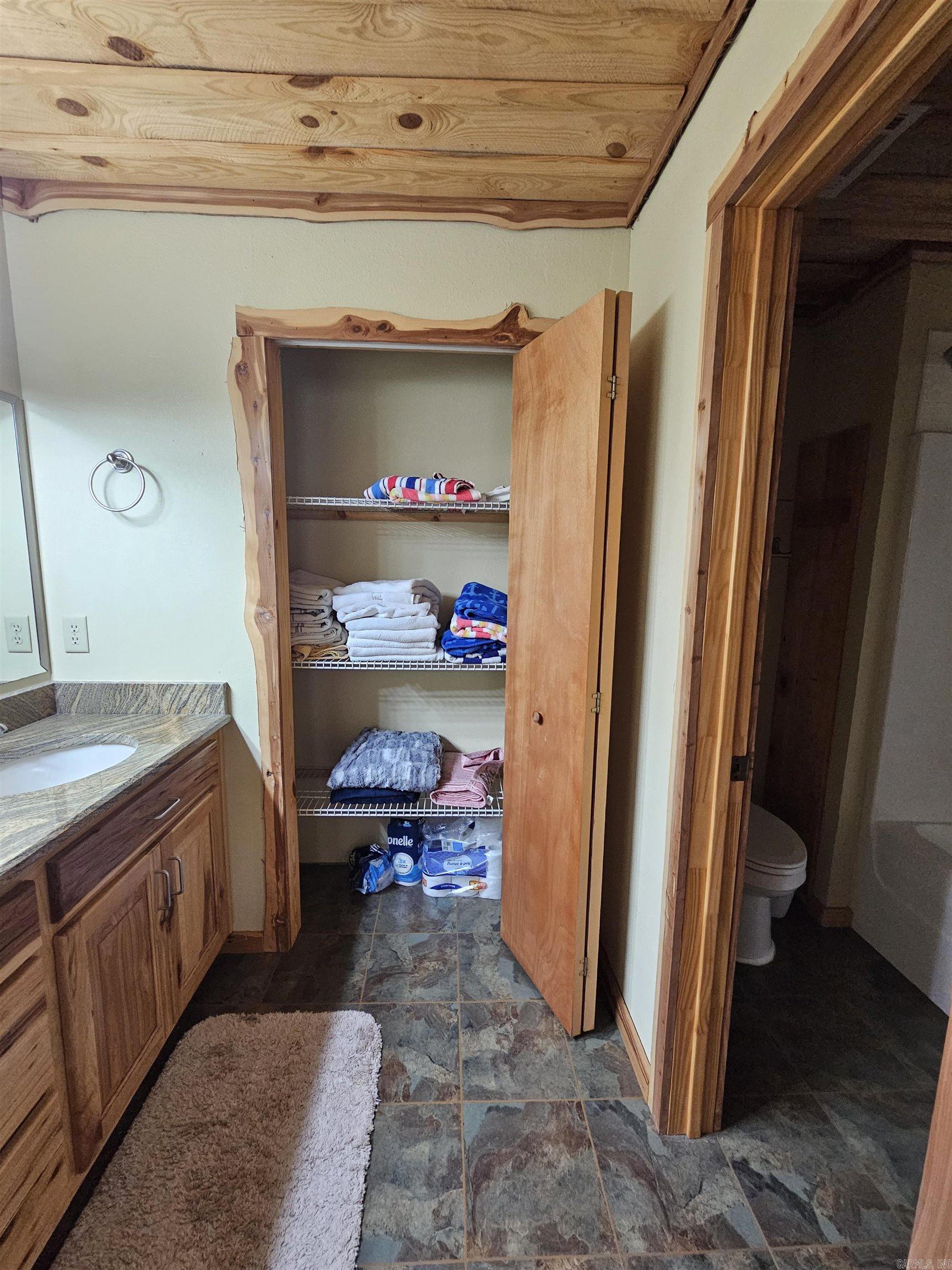 Unk Jennie  Mena, AR