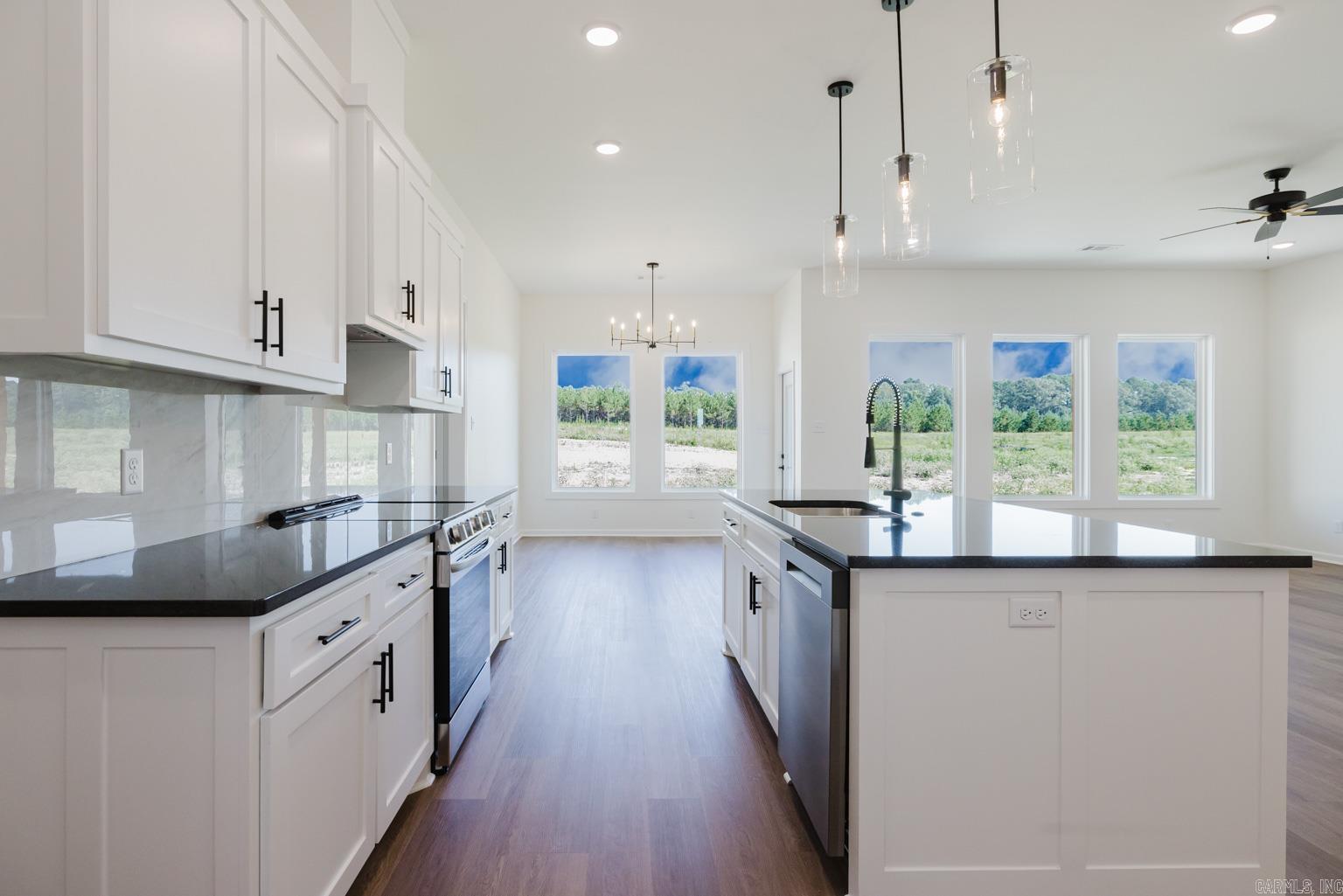 188 Kelton Lane Hensley, AR 72065