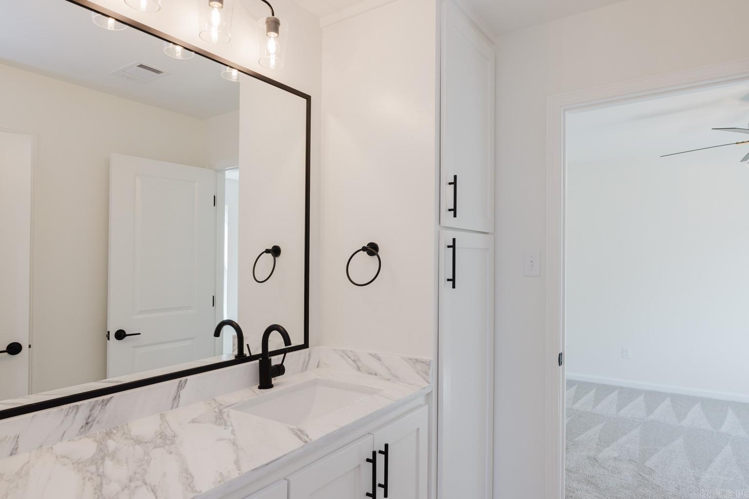 188 Kelton Lane Hensley, AR 72065